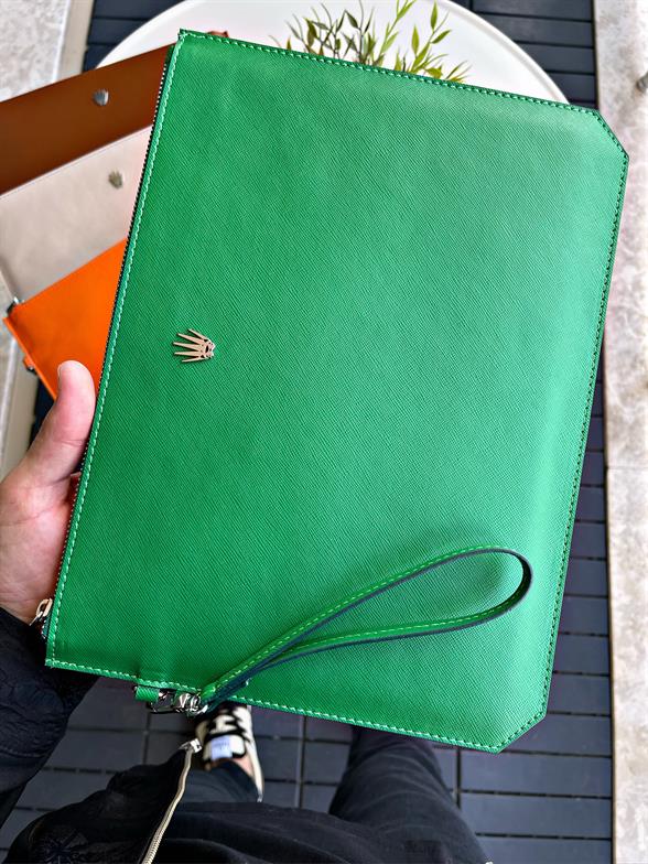 Özel Vegan Deri Yeşil El Çantası Telefon ve Para Bölmeli El Tutma Askısı Minimalist Portföy Çanta Clutch