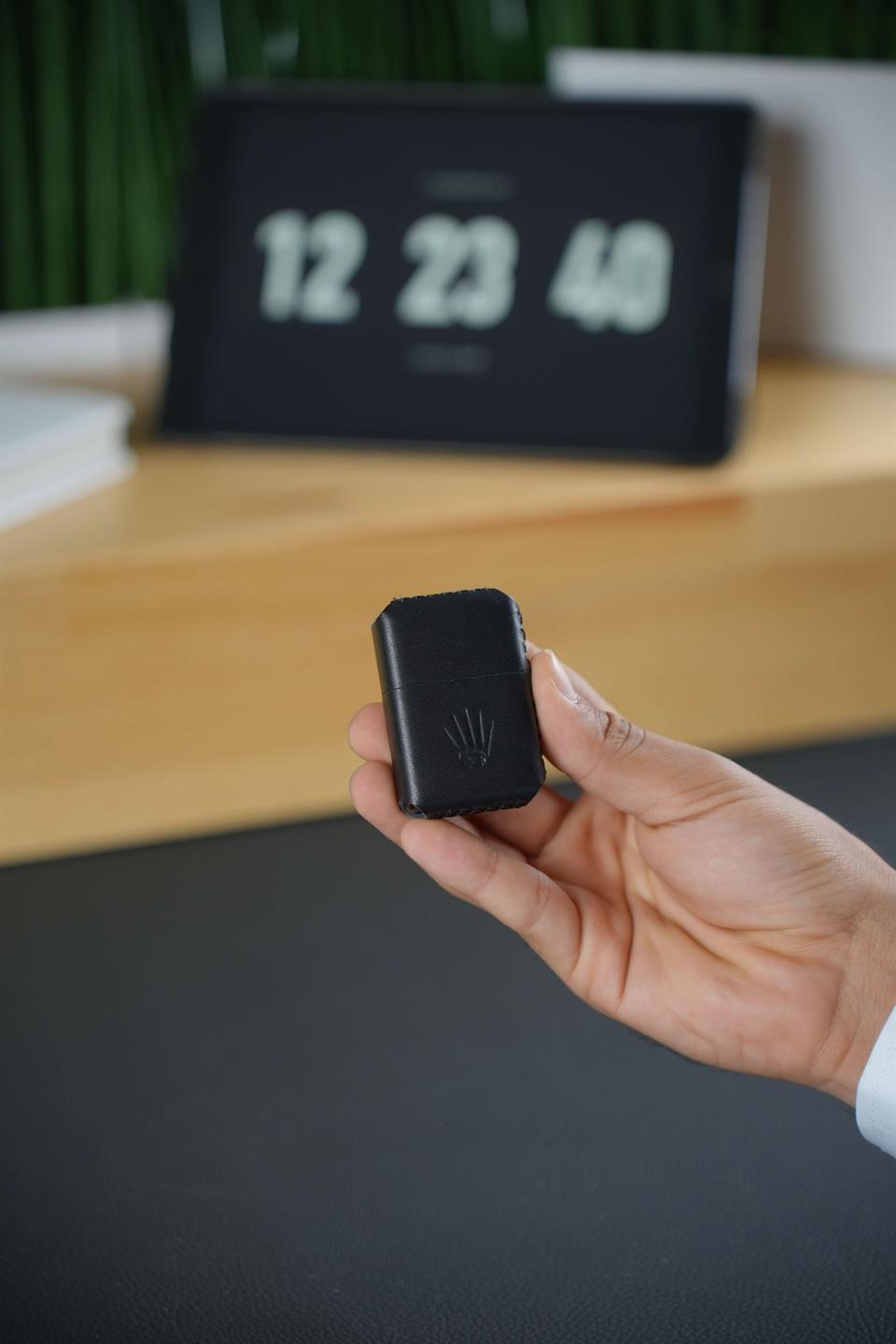 GENUINE LEATHER GASOLINE LIGHTER WITH BLACK CASE