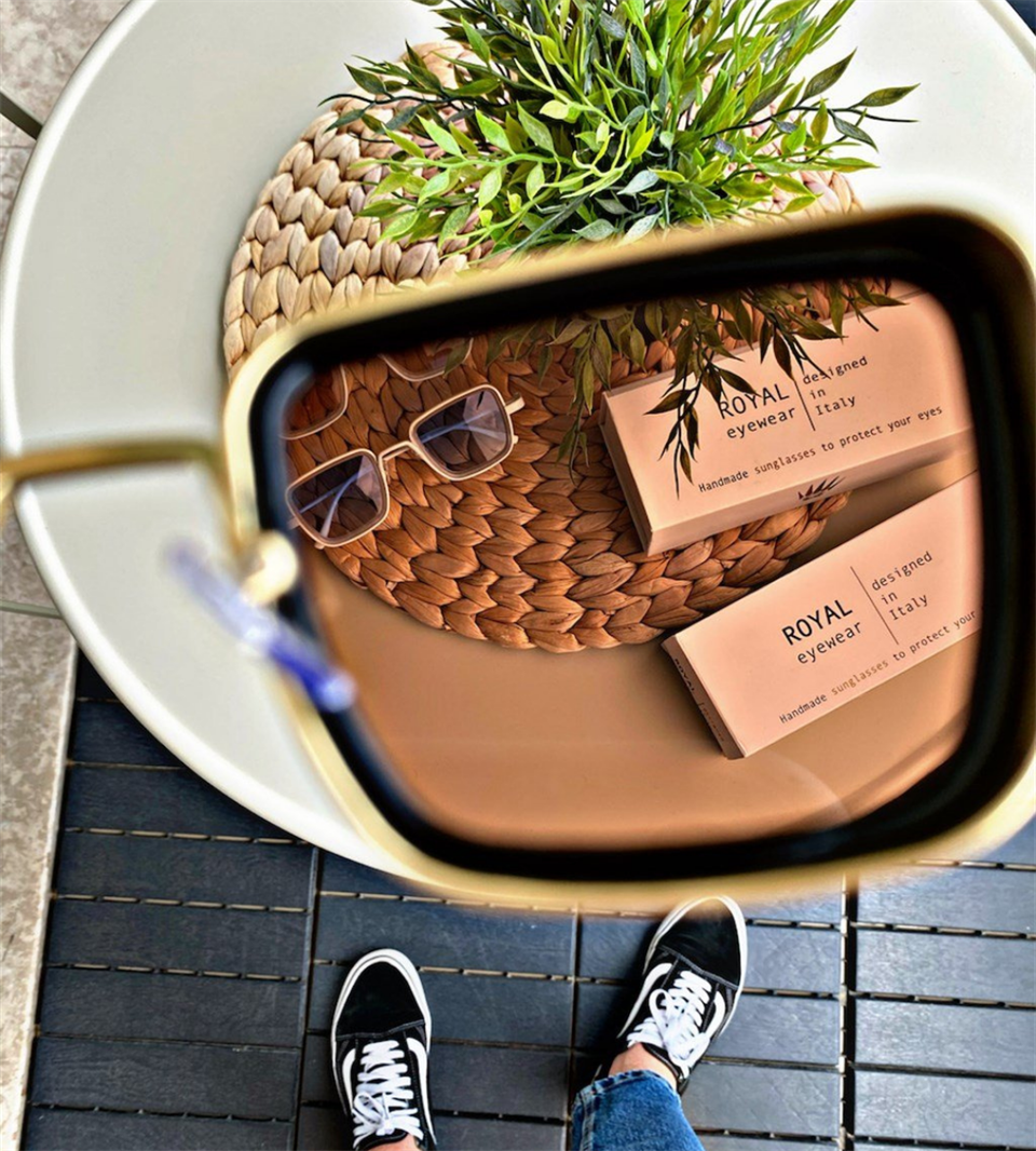 GÜNEŞ GÖZLÜĞÜ KADIN&ERKEK GOLD-SİYAH,UV-400 KORUMALI ÖZEL CAM, DAYANIKLI ÇERÇEVE, MODERN KARE TASARIM GÖZLÜK,CE SERTİFİKALİ