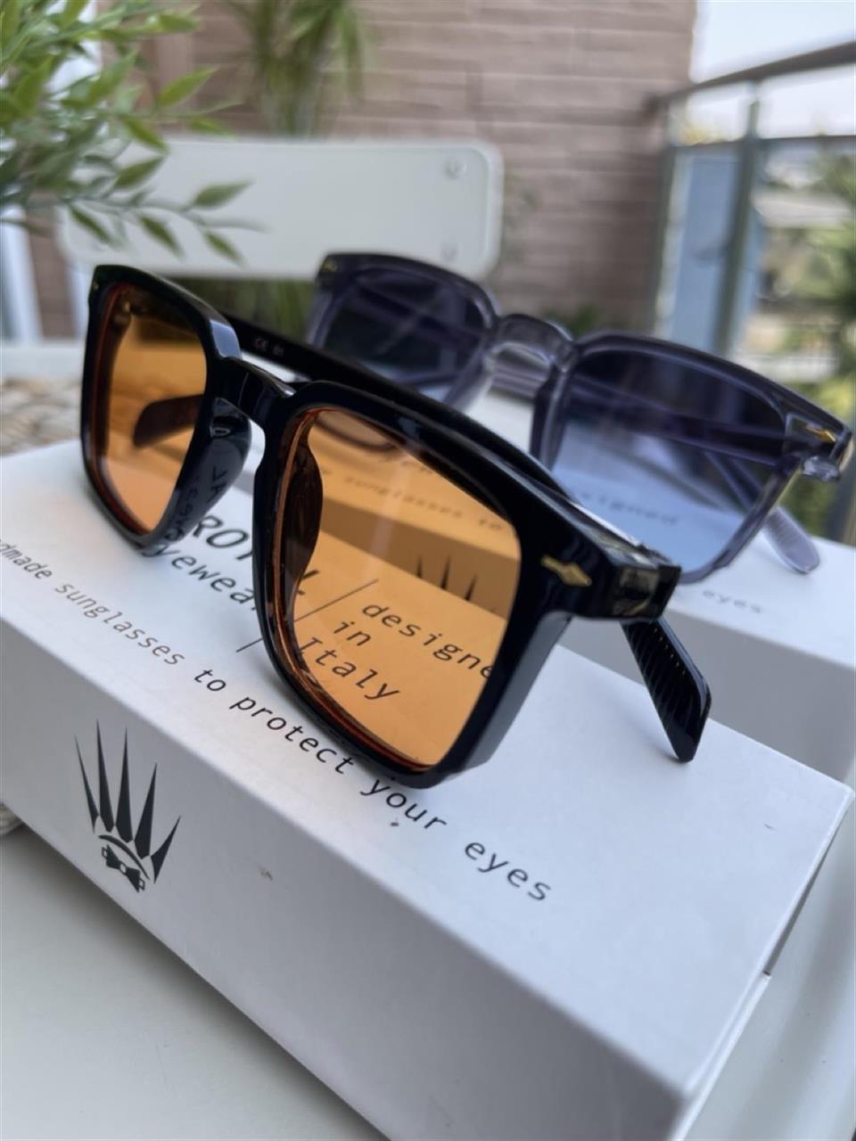 SET OF TWO VINTAGE GRAY-ORANGE UNISEX SUNGLASSES