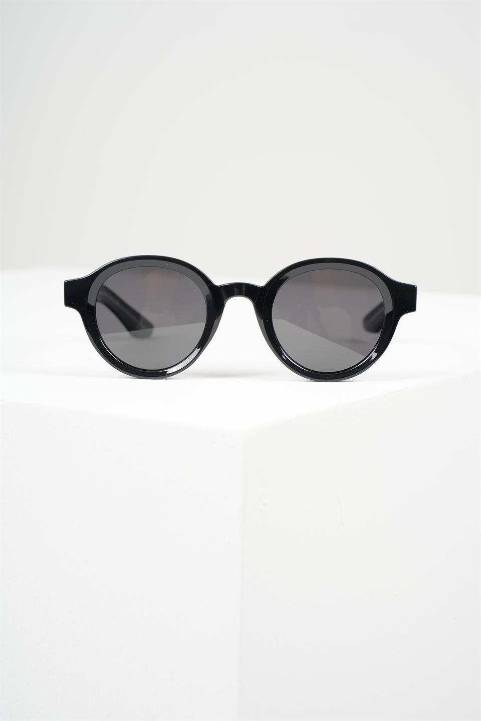 ROYAL EYEWEAR RE31106 SİYAH POLARIZE GÜNEŞ GÖZLÜĞÜ