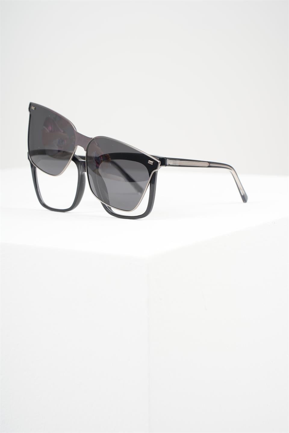 ROYAL EYEWEAR RE98020 MIKNATISLI ÖN ÇERÇEVESİ ÇIKARILABİLEN SİLVER SİYAH GÜNEŞ GÖZLÜĞÜ