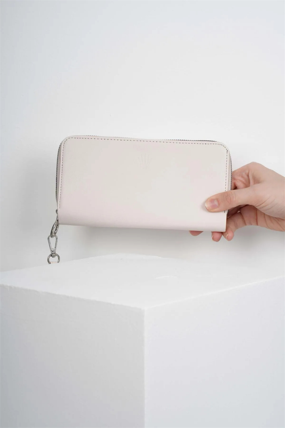 TOKYO KREM PHONE WALLET