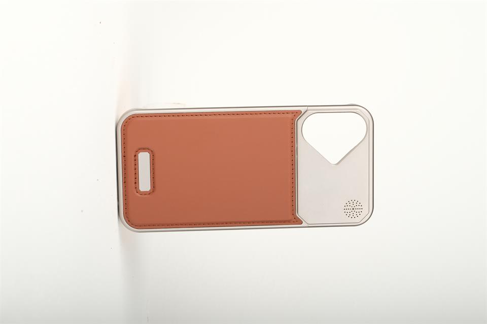 Therock iPhone 16 Taba Manyetik Özellikli Alüminyum Alaşımlı Hakiki Deri,Kokulu Metal Kızaklı Telefon Kılıfı