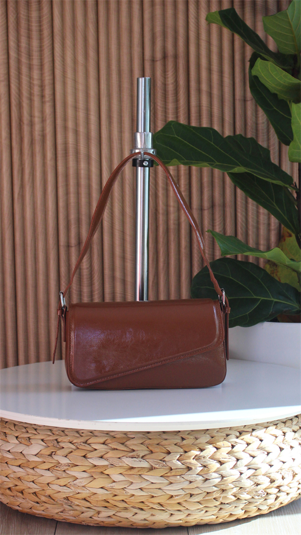 BROWN  WOMAN SHOULDER BAG SASHA