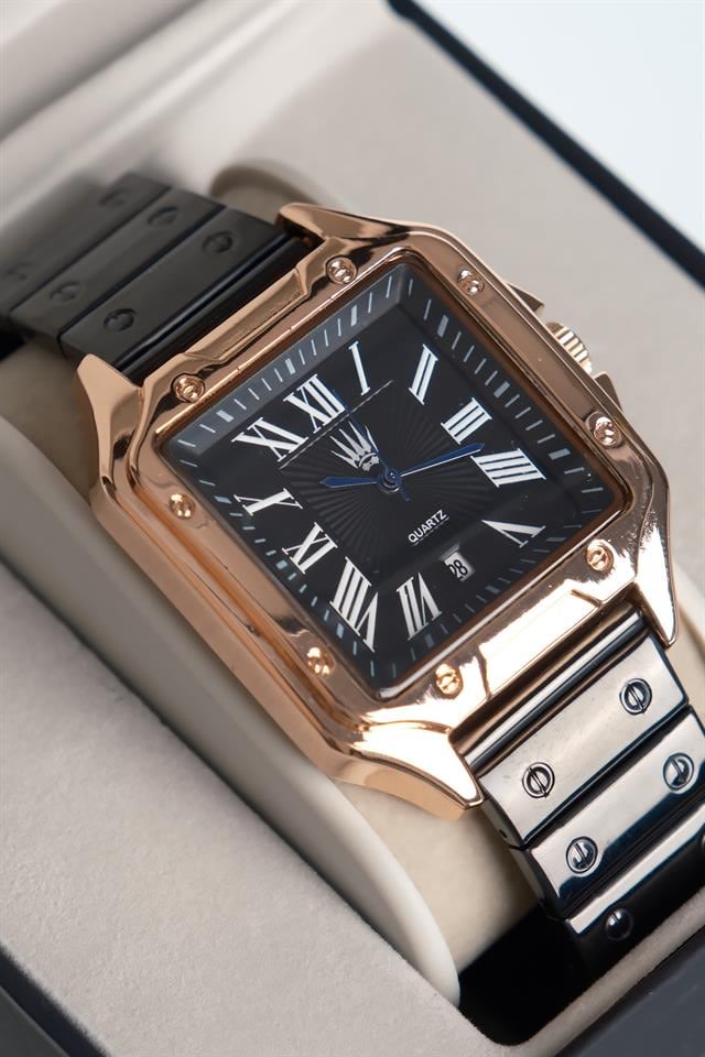 Monarch Rose black Kol Saati