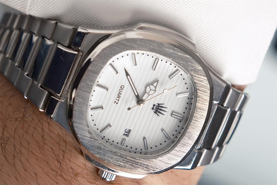 Wolf Silver White Kol Saati