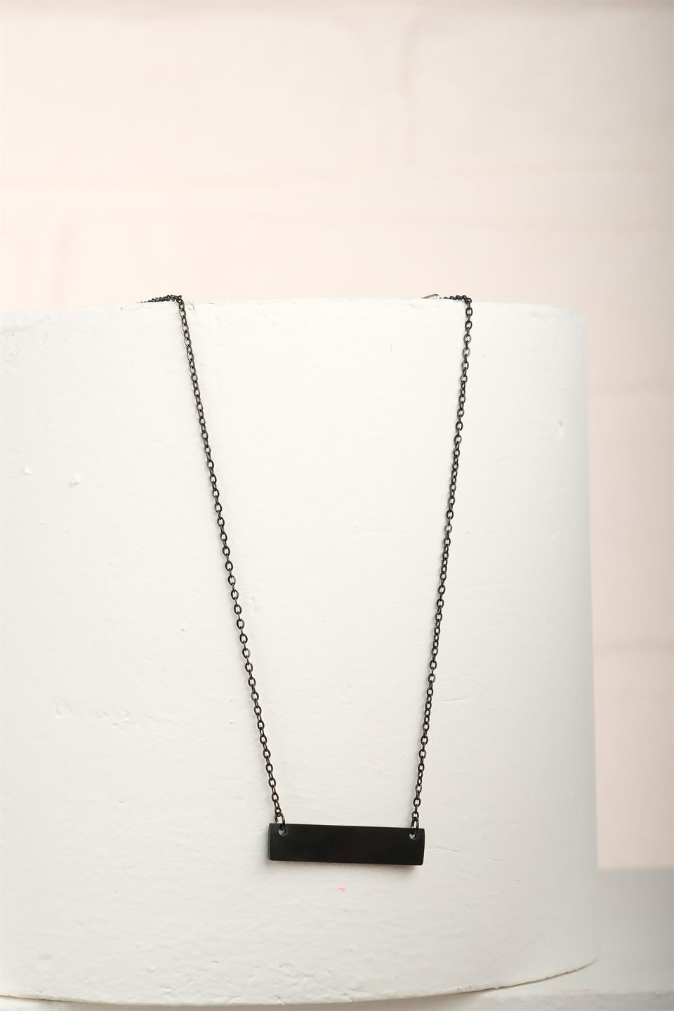 ISABELLA BLACK STEEL NECKLACE