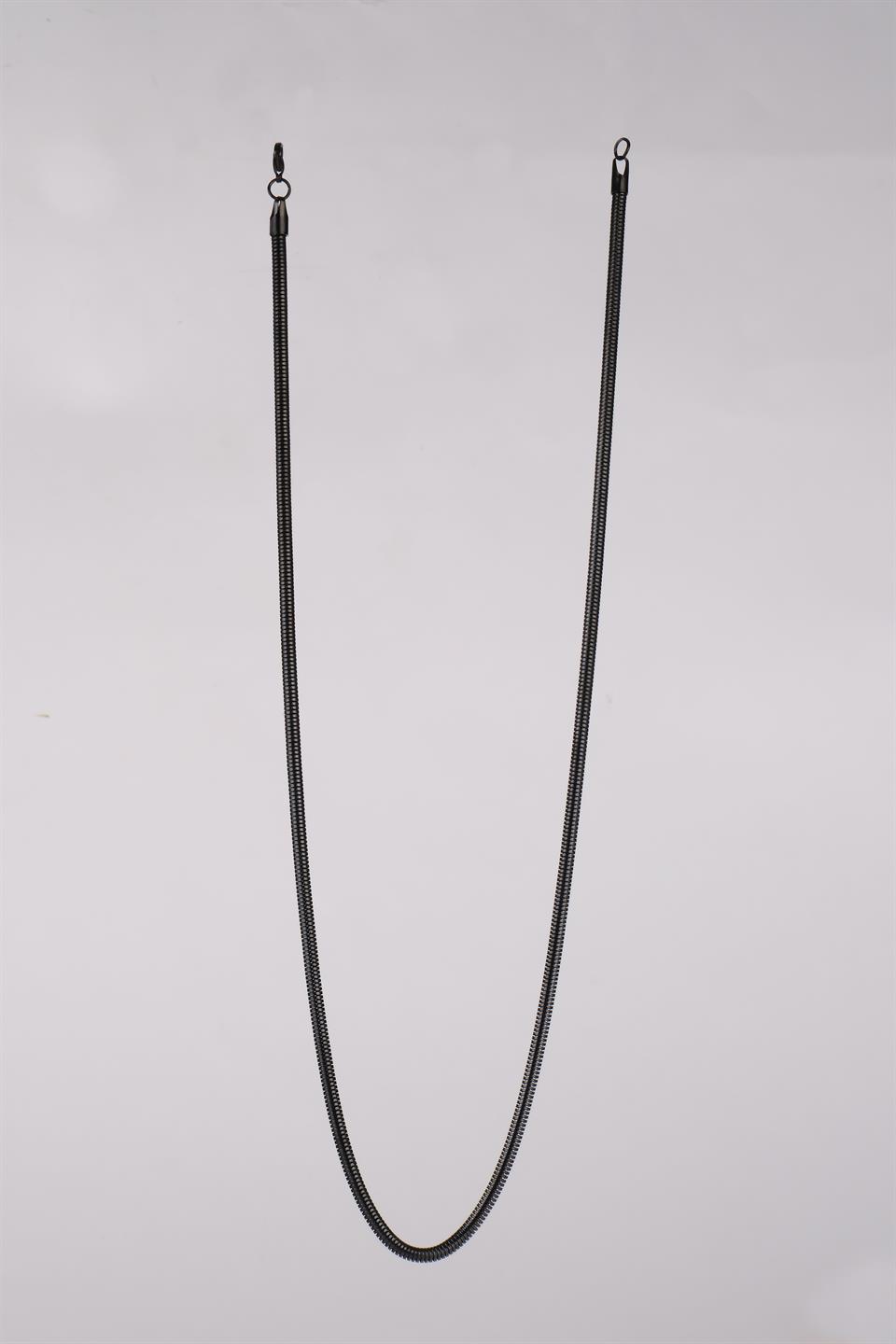 LUCIO SİYAH  ZİNCİR ÇELİK KOLYE