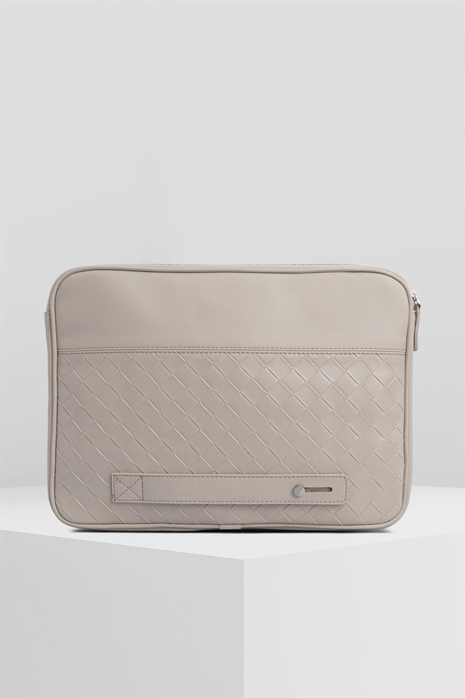 COLORATO BEJ CLUTCH HAND BAG