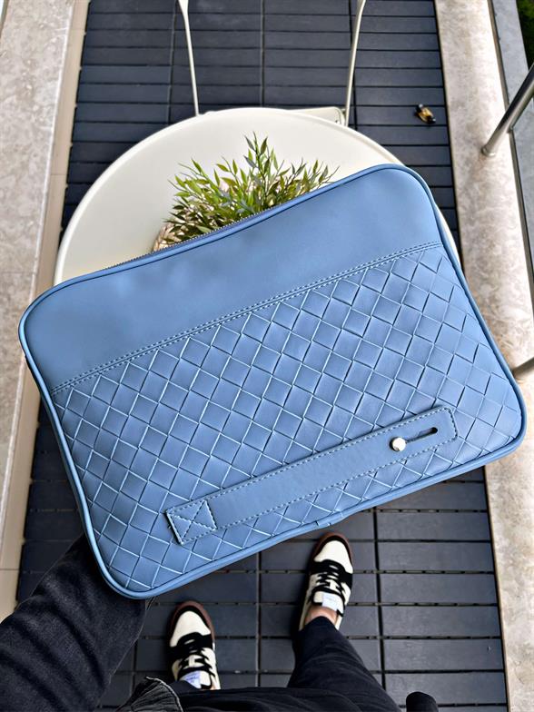 Modern Tasarım Vegan Deri Mavi El Çantası 6 Kart, Tablet Telefon Bölmesi ve Fermuarlı Organizer Colorato