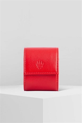 THE ONE RED WATCH AND ACCESSORY BAG