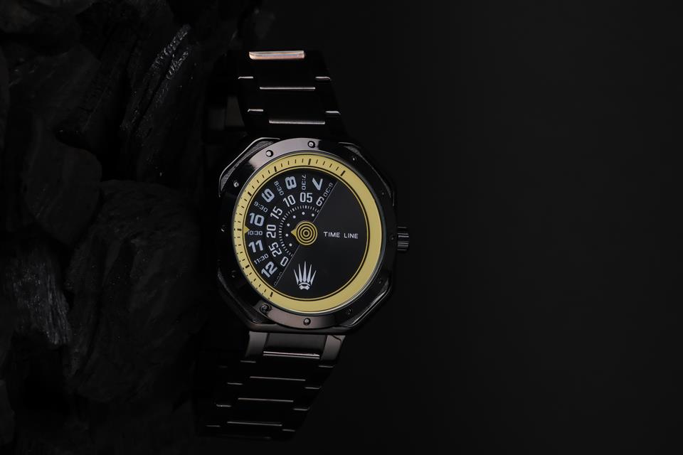 AQUARECER SİYAH KOL SAATİ