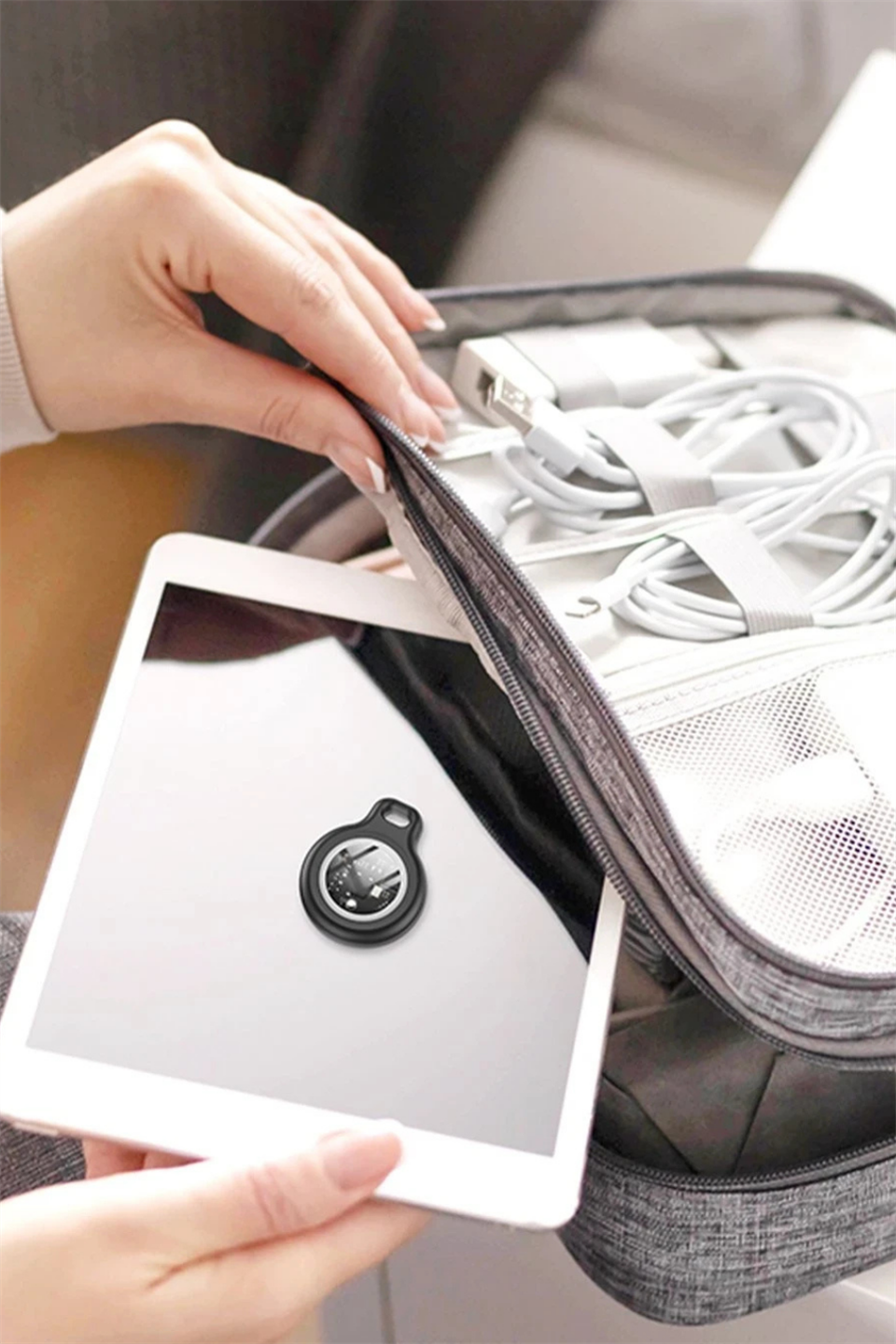 Apple Find My Özellikli Anti-Lost AirTag Takip Cihazı - Beyaz