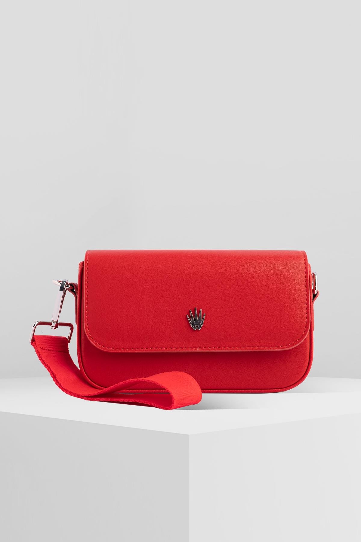 FLAP KIRMIZI UNISEX EL ÇANTASIEL ÇANTASIWATCHOFROYALFLAPFLAP KIRMIZI UNISEX EL ÇANTASI