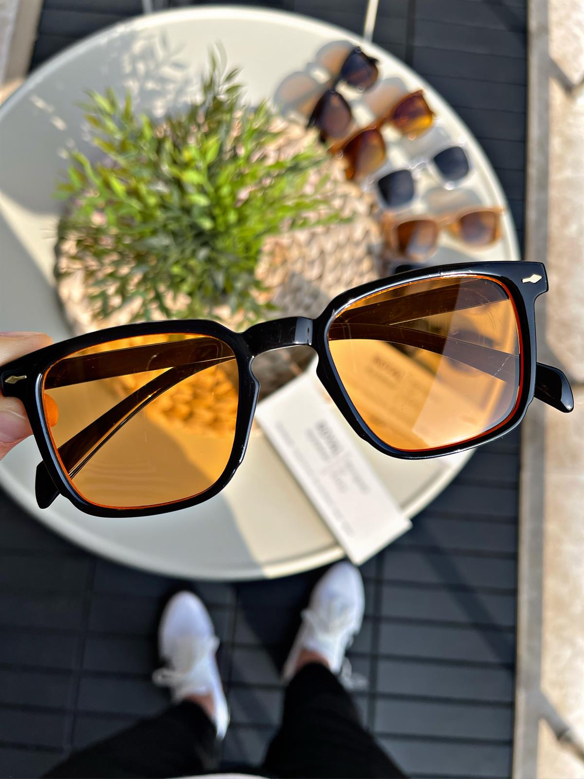 GÜNEŞ GÖZLÜĞÜ KADIN&ERKEK SİYAH TURUNCU UV-400 KORUMALI ÖZEL CAM DAYANIKLI ÇERÇEVE MODERN&RETRO TASARIM GÖZLÜK,GÖZLÜKWATCHOFROYALLORRAINEWGÜNEŞ GÖZLÜĞÜ KADIN&ERKEK SİYAH TURUNCU UV-400 KORUMALI ÖZEL CAM DAYANIKLI ÇERÇEVE MODERN&RETRO TASARIM GÖZLÜK,