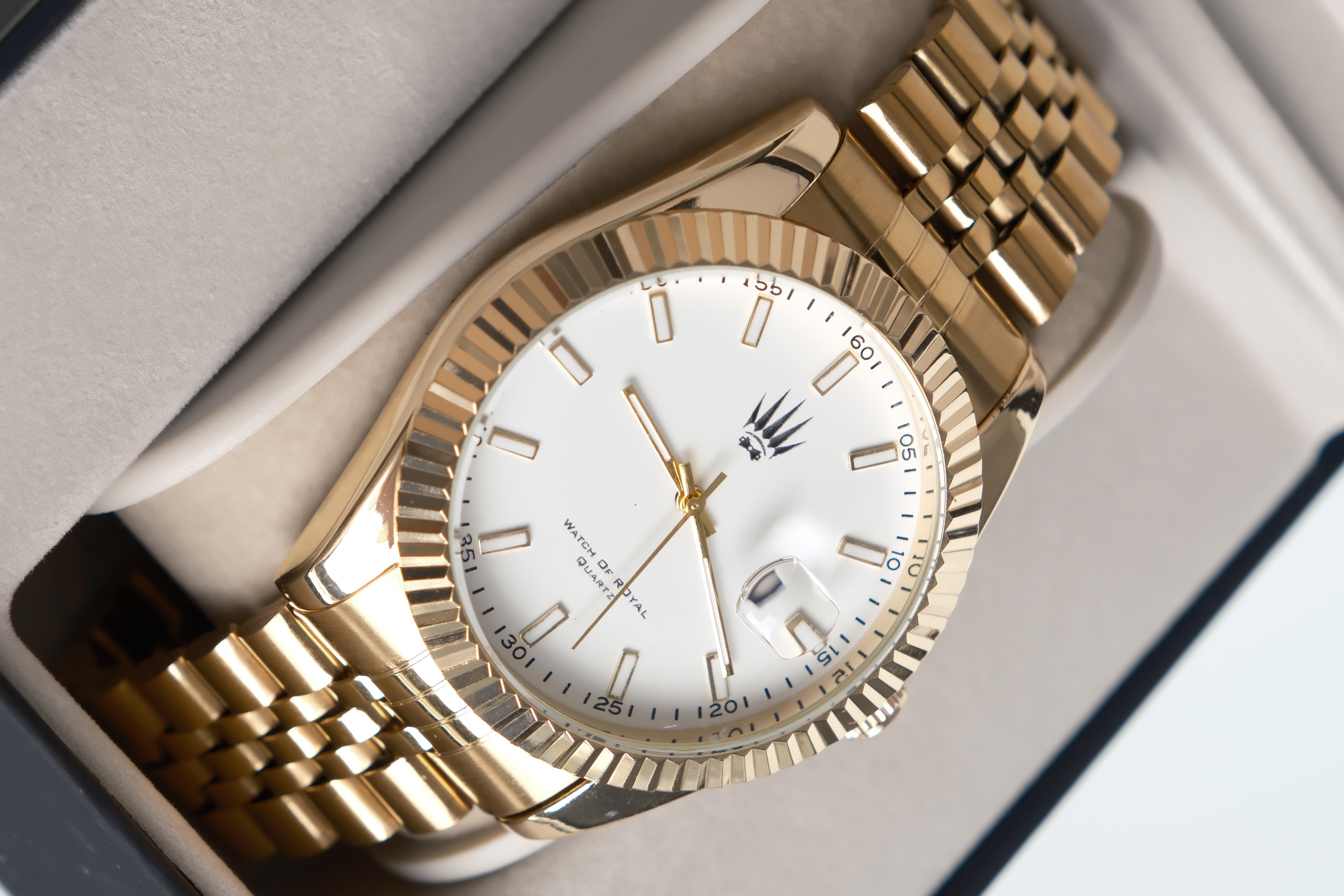 Crest Line Gold White Kol SaatiKol SaatiWATCHOFROYALCrest LineCrest Line Gold White Kol Saati