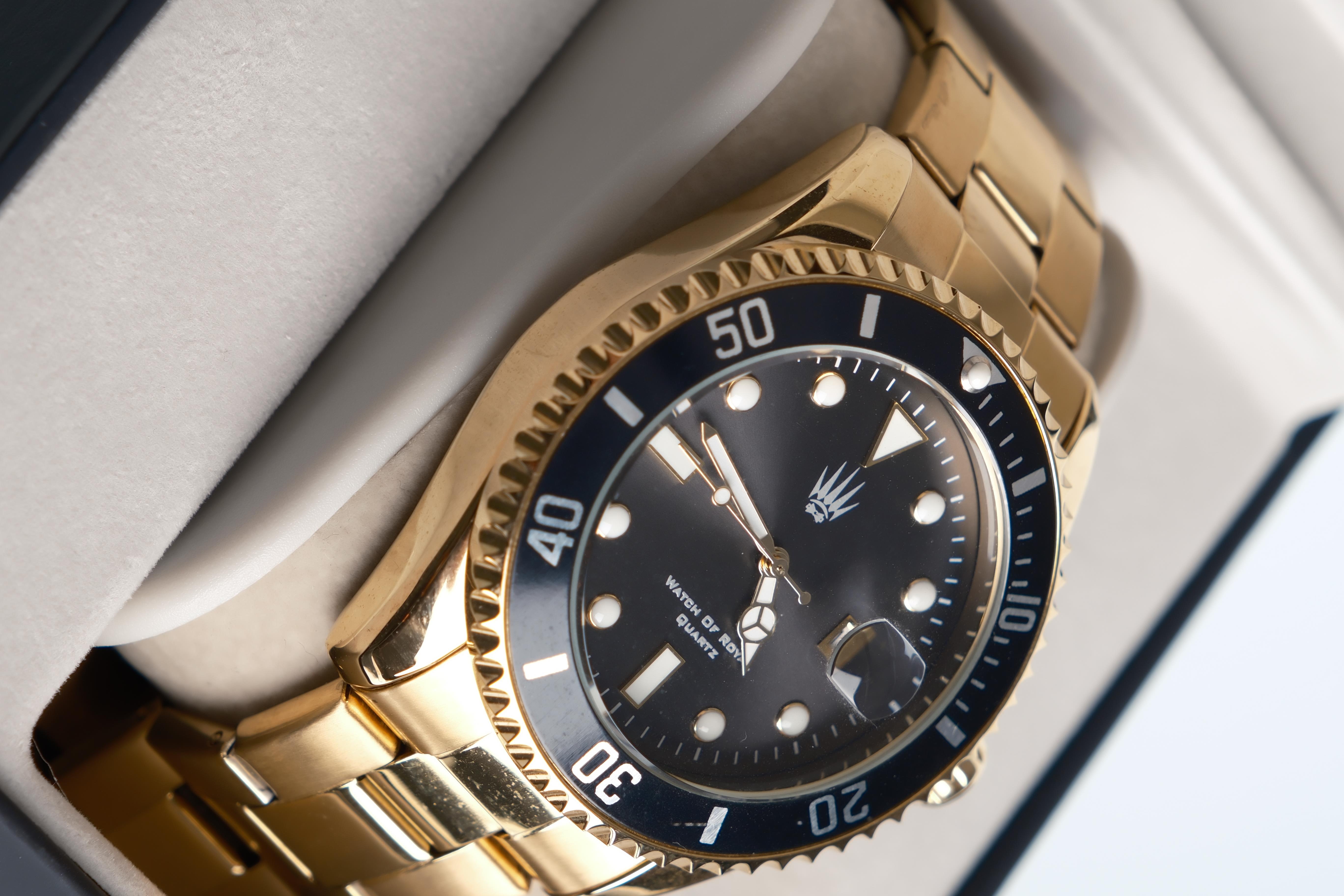 Bold Gold Black Çelik Kol SaatiWatchesWATCHOFROYALRichardBold Gold Black Çelik Kol Saati