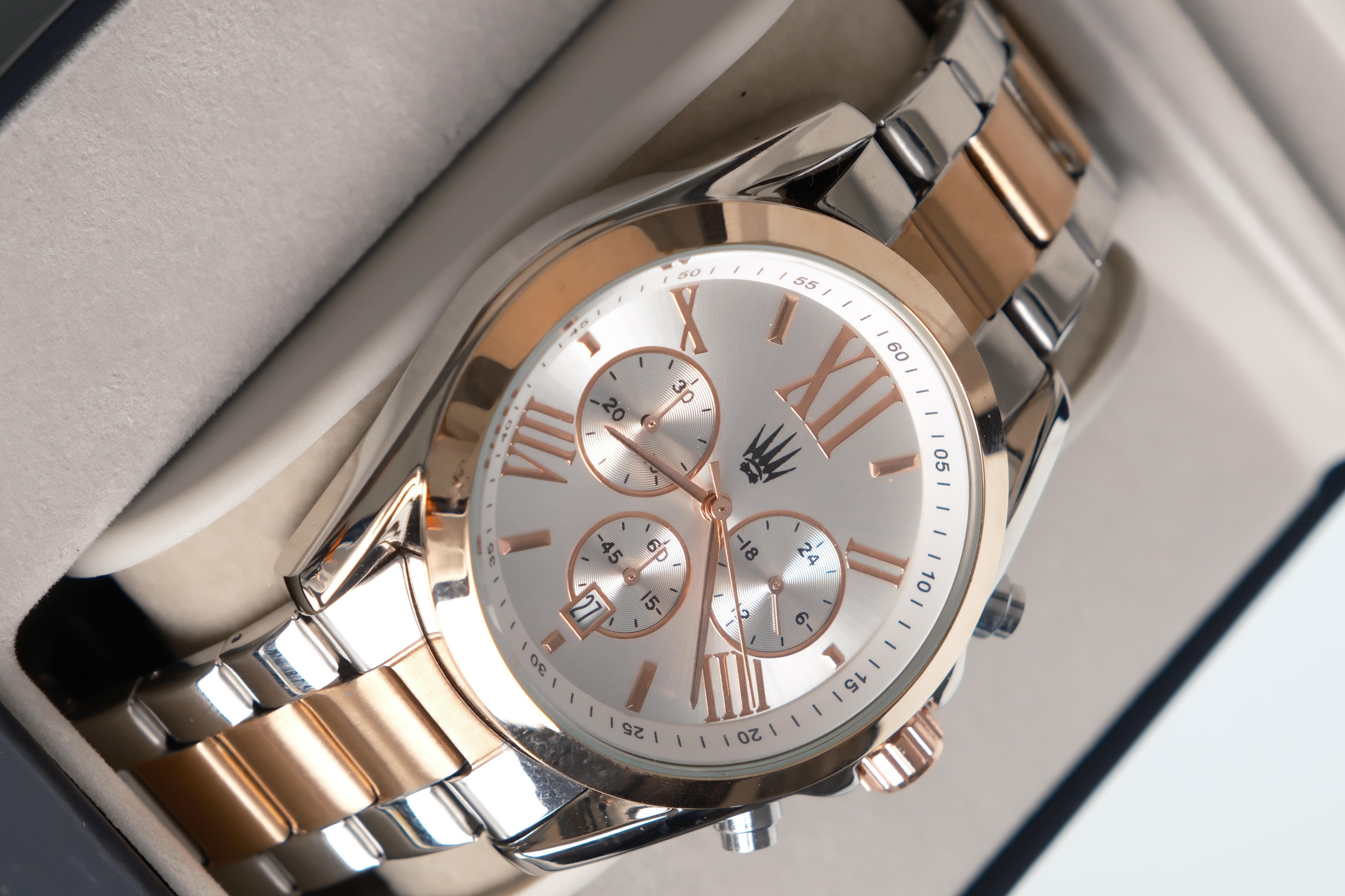 Royce Silver Gold White Çelik Kol SaatiWatchesWATCHOFROYALRoyceRoyce Silver Gold White Çelik Kol Saati