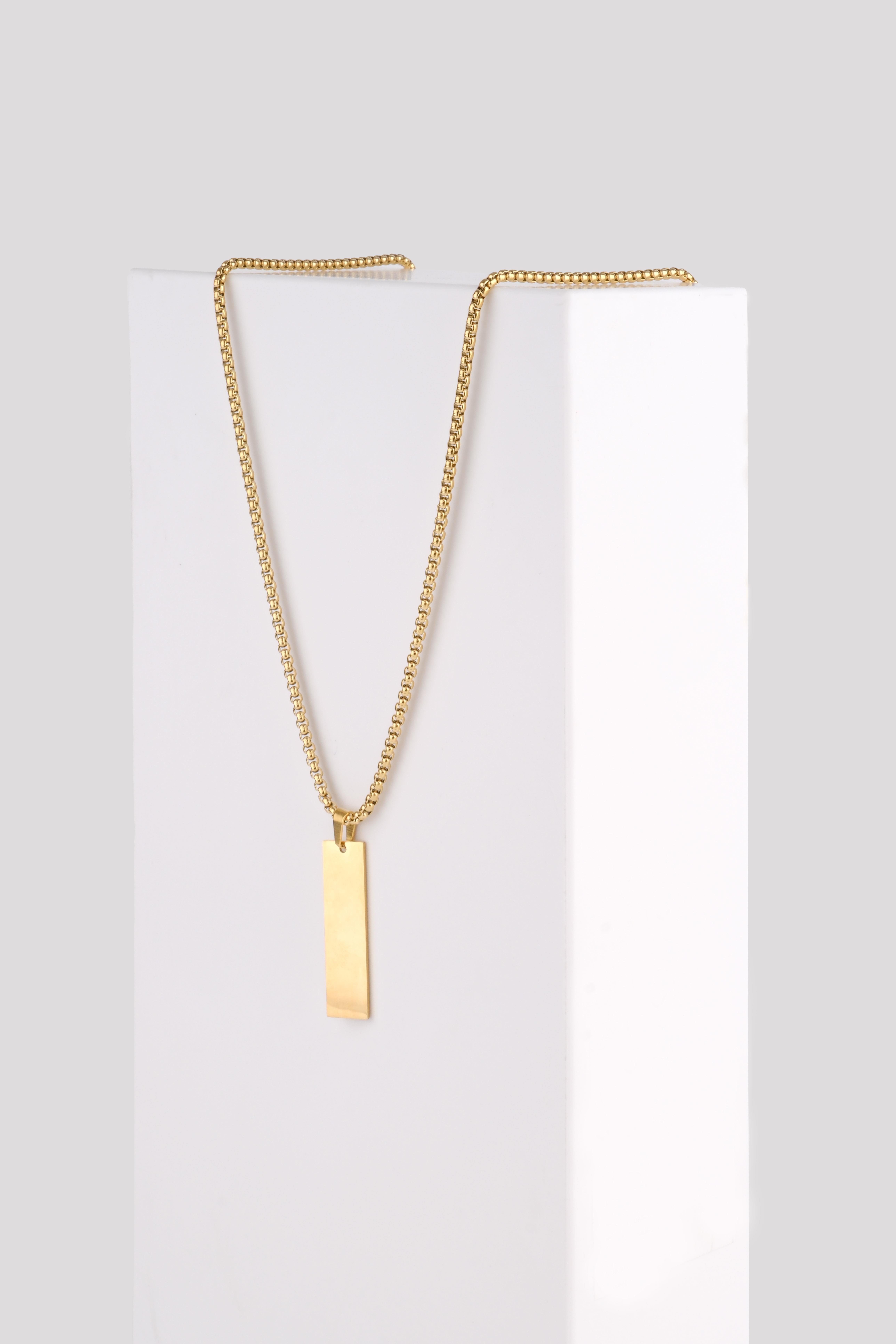 FLAVİA  GOLD ÇELİK KOLYE KolyeWATCHOFROYALFLVAGLDFLAVİA  GOLD ÇELİK KOLYE 