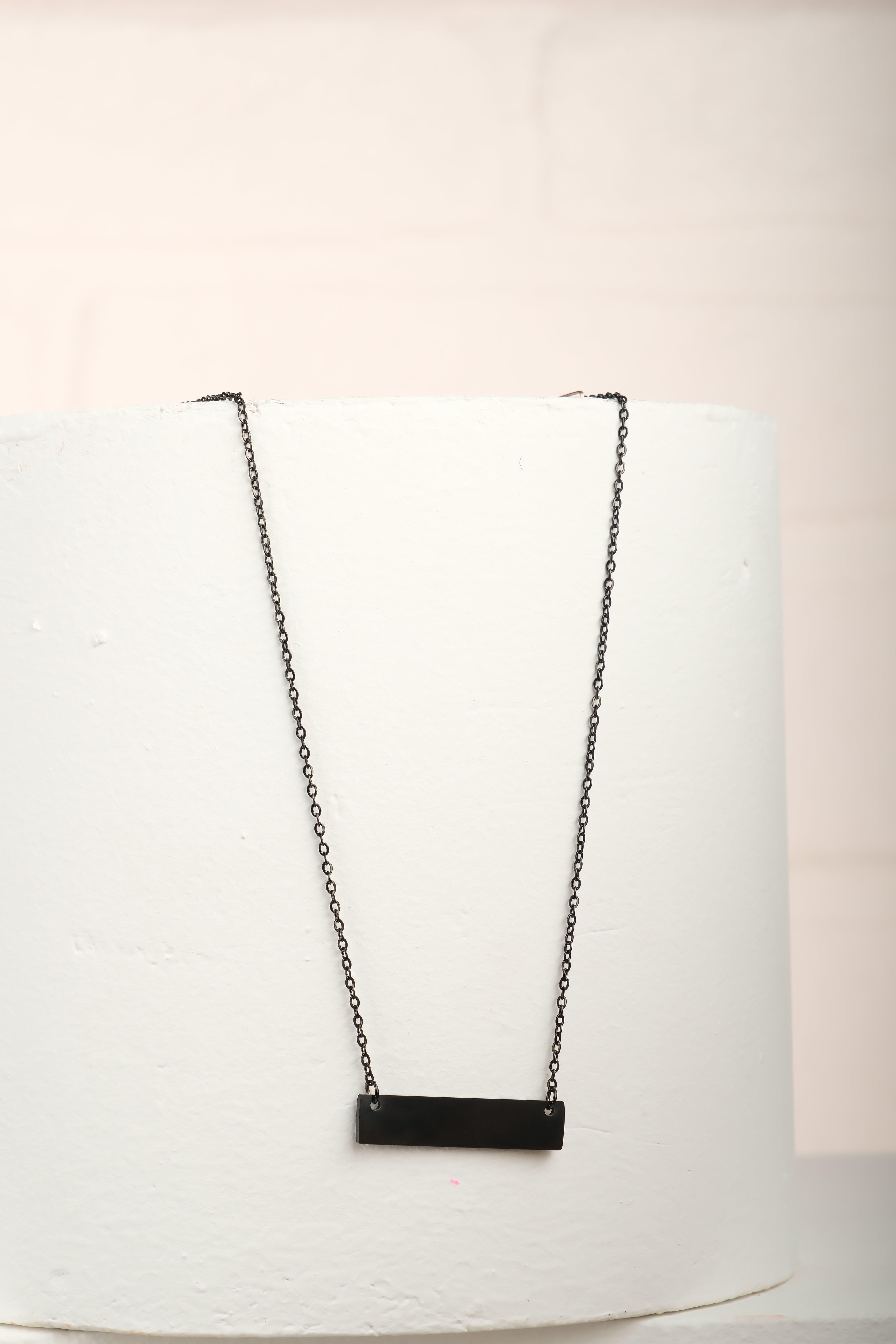 ISABELLA BLACK STEEL NECKLACENecklaceWATCHOFROYALISBLLBLCKISABELLA BLACK STEEL NECKLACE