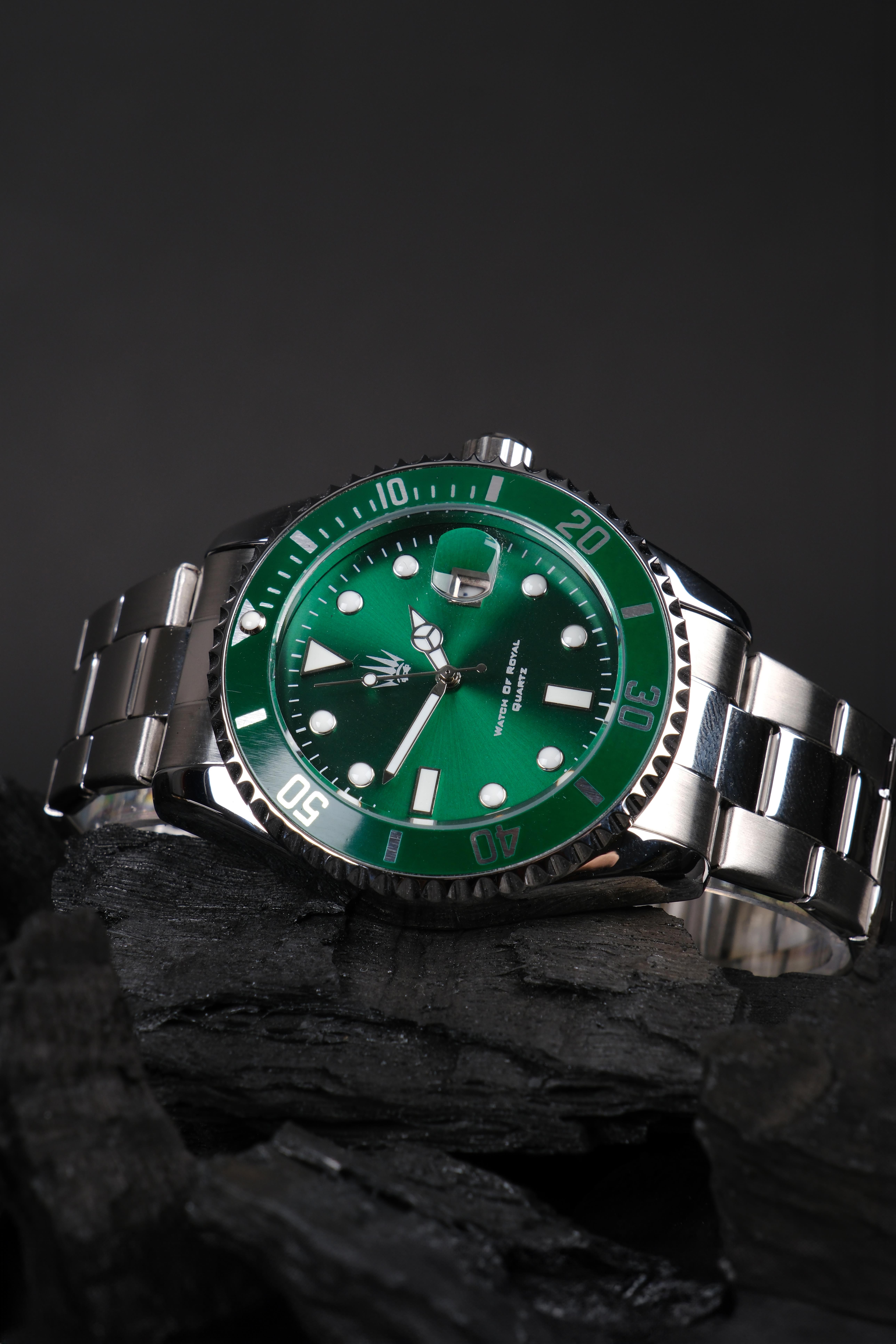 Richard Silver Green Çelik Kol SaatiSaatWATCHOFROYALRichardRichard Silver Green Çelik Kol Saati
