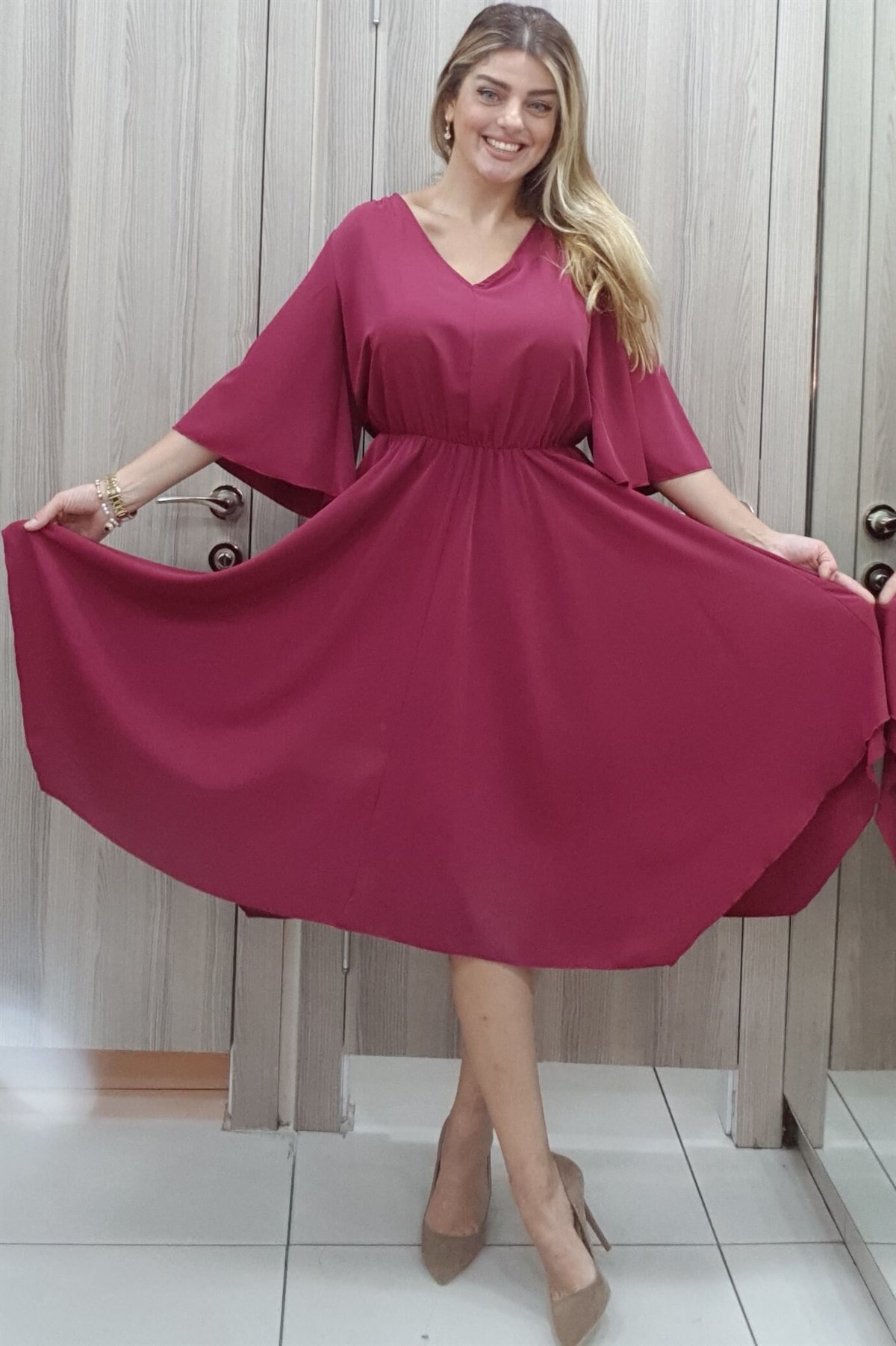 22208 İpek Saten Midi Elbise