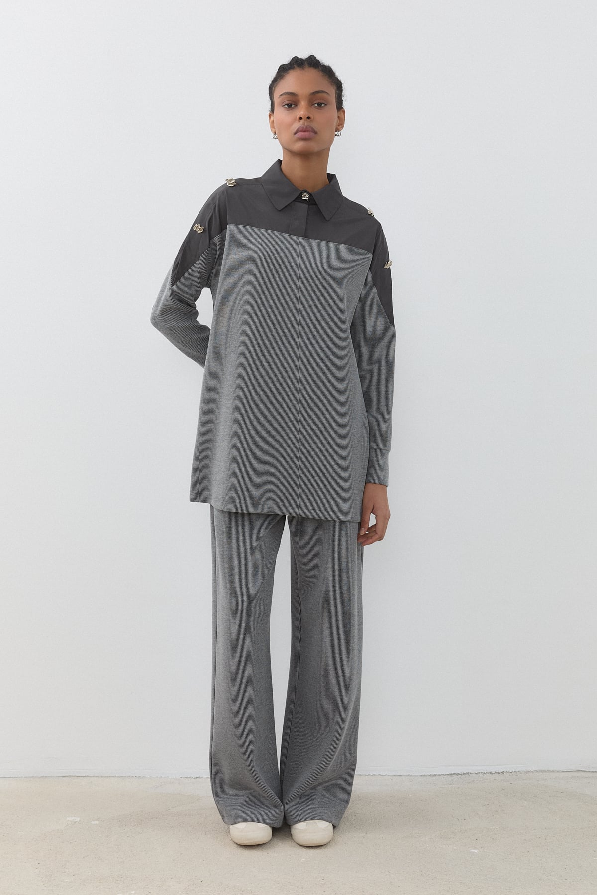 Aller Detaylı Simli Örme Pantolon Tunik Takım  Gri