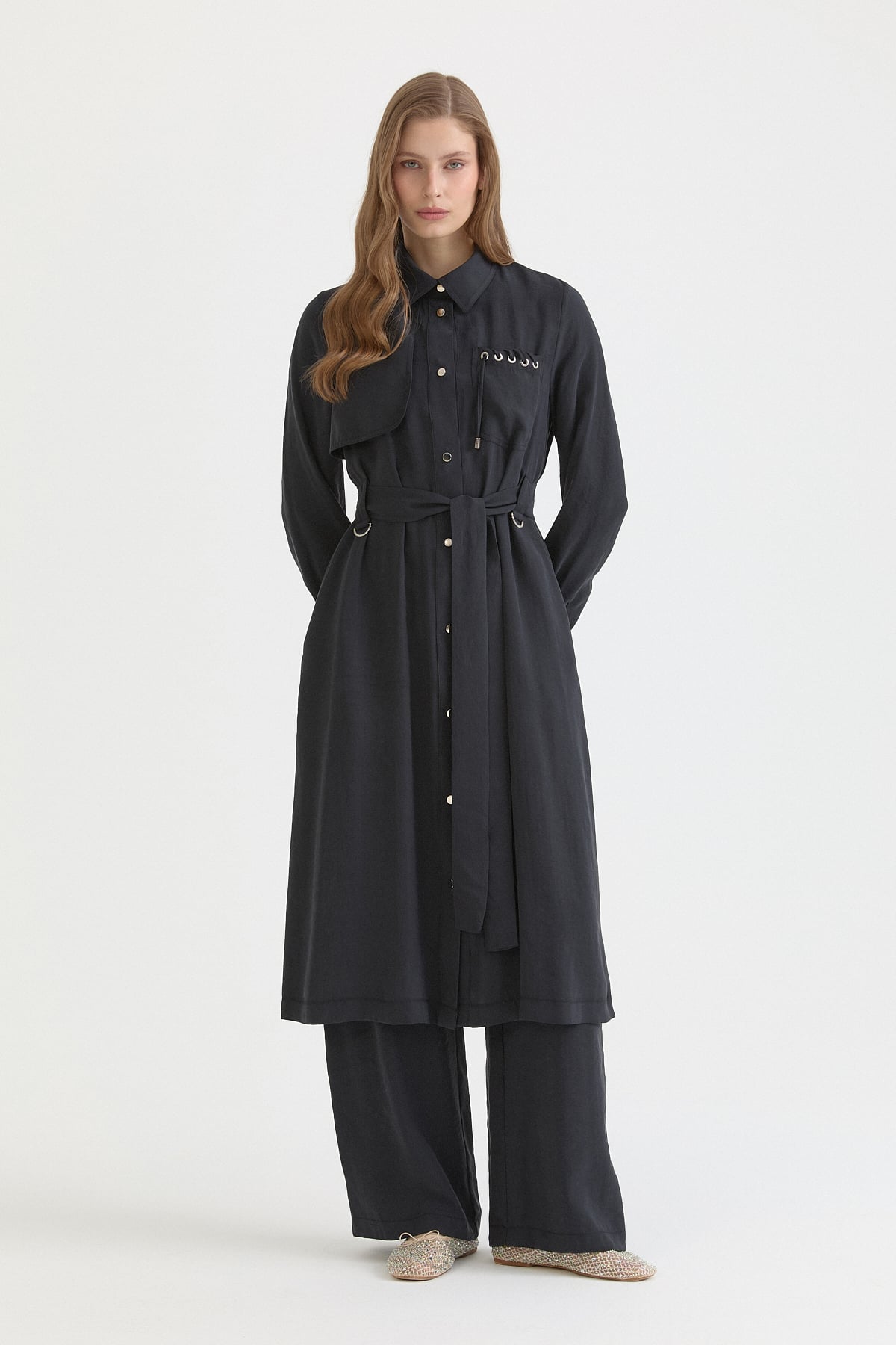 Cep Detaylı Kuşaklı Modal Kap  Siyah