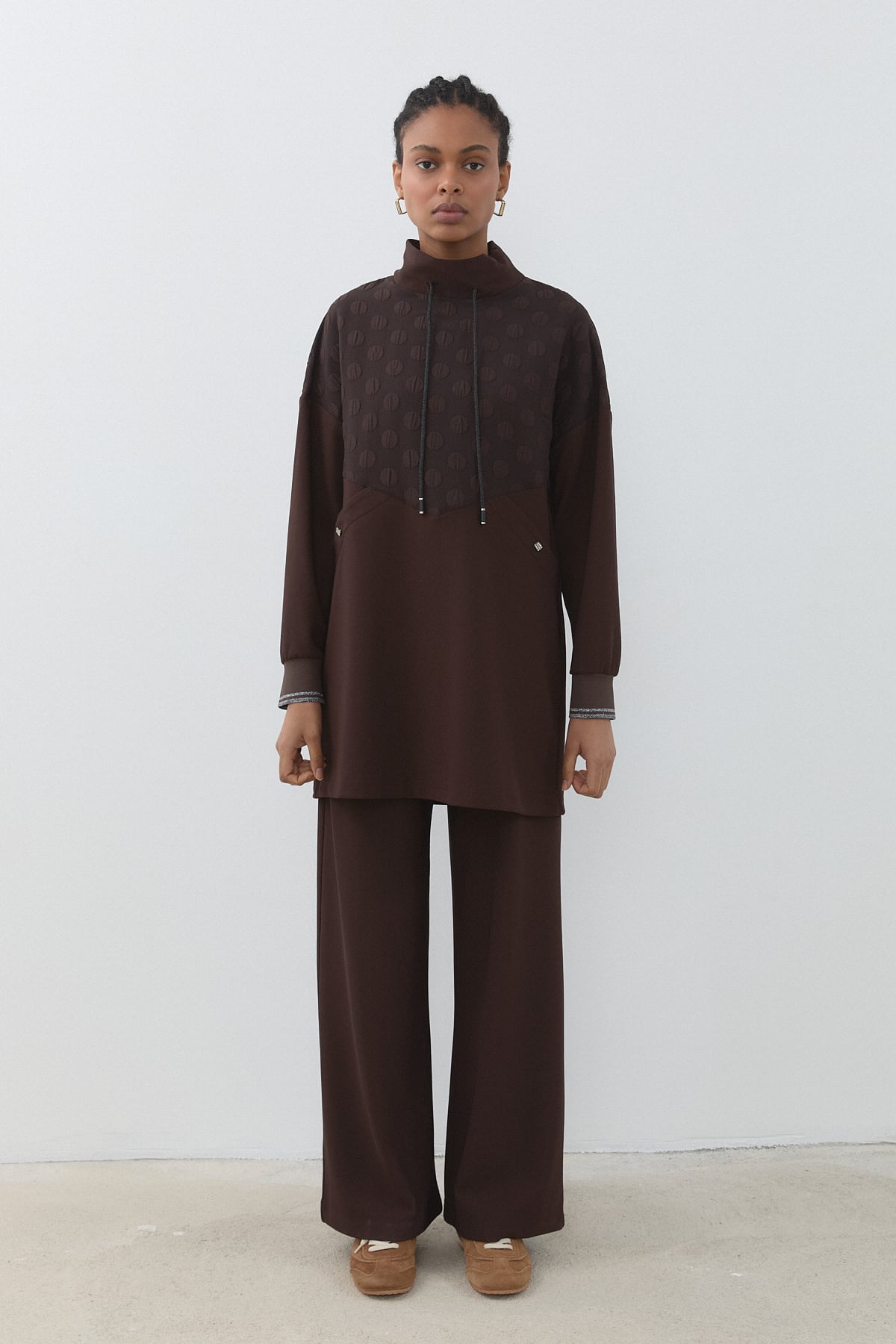 İnce Kapitone Garnili Örme Pantolon Tunik Takım  Kahve