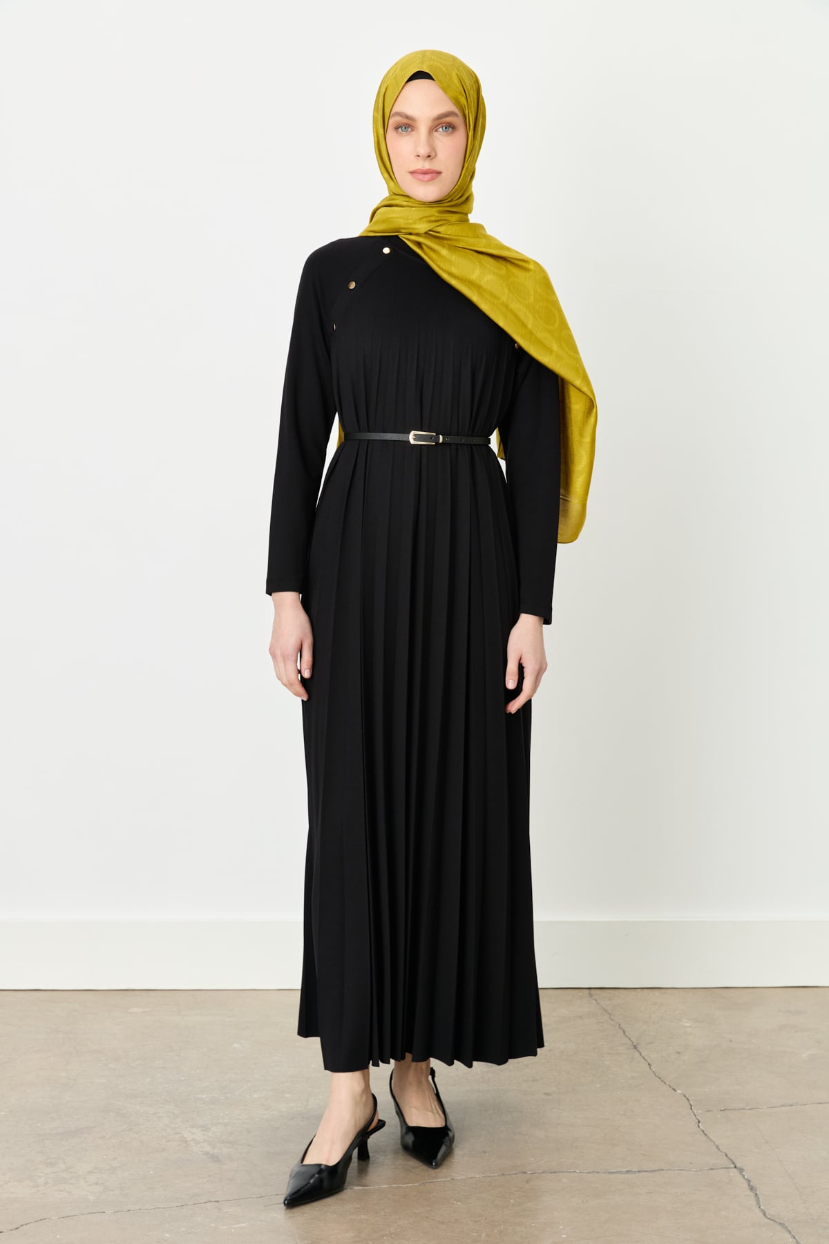 MY312 Elbise Piliseli Elbise  Siyah_modest