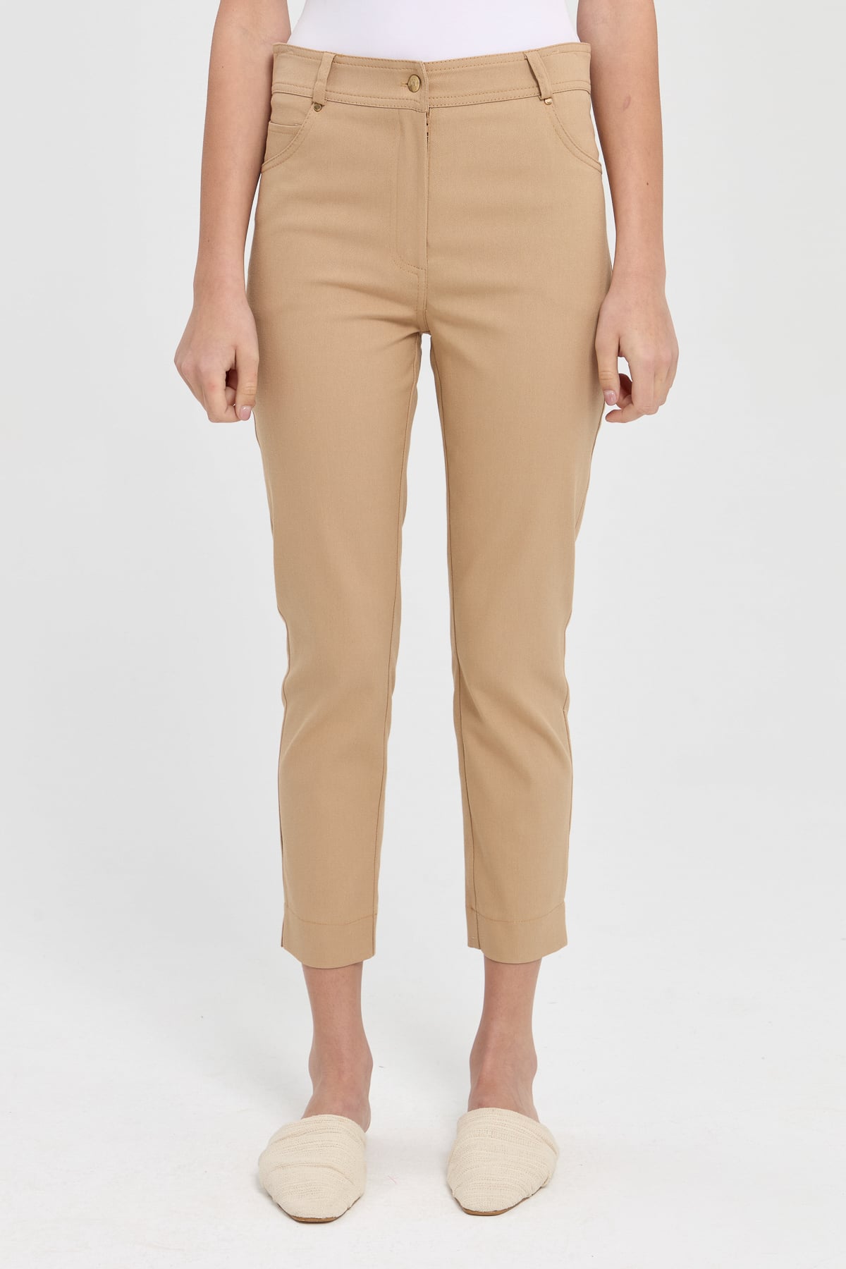 NİHAN Pantolon Nihan Dar Paça Kanvas Pantolon  Camel_modest