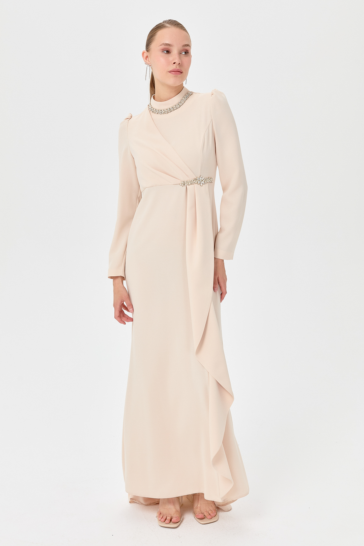 NİHAN Elbise Nihan Taş Detaylı Volanlı Elbise  Bej_modest