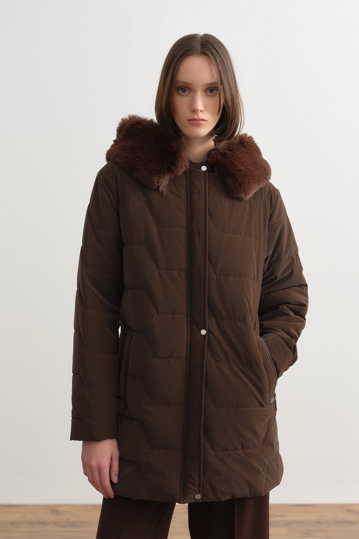 NİHAN Kaban Kürk Kapşonlu Oversize Kapitone Kaban  Kahve_modest