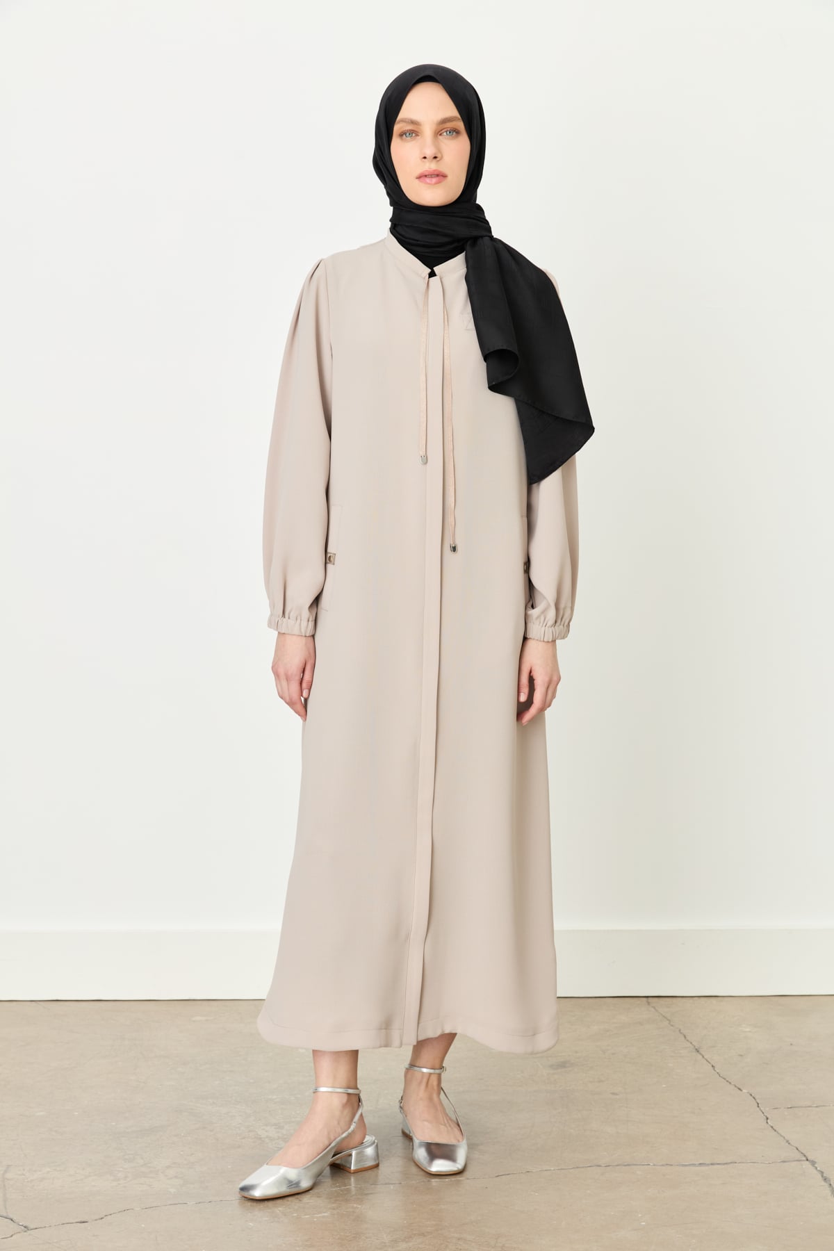 NİHAN Ferace Nihan Bağcık Detaylı Ferace  Taş_modest