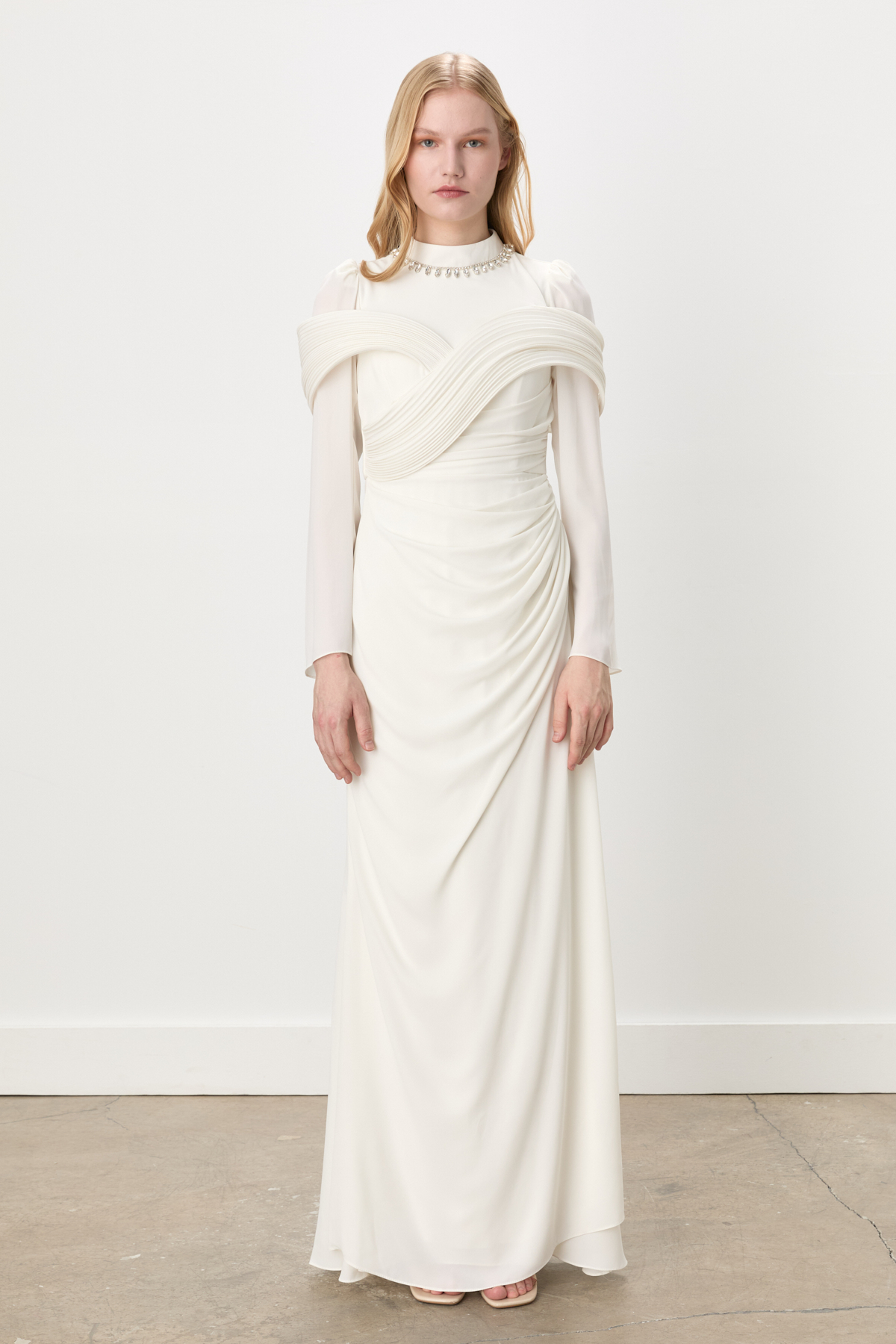 NİHAN Abiye Nihan Drapeli Yaka Detaylı Abiye  Ekru_modest