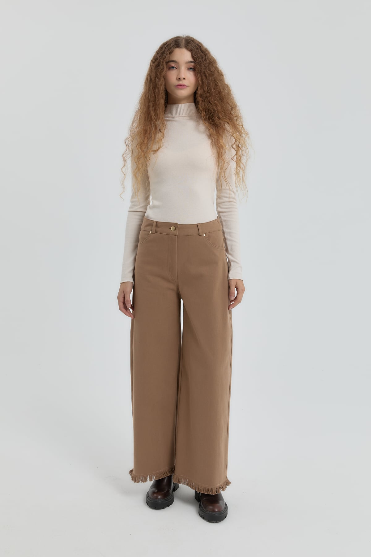 NİHAN Pantolon Nihan Gabardin Bol Paça Pantolon  Vizon_modest