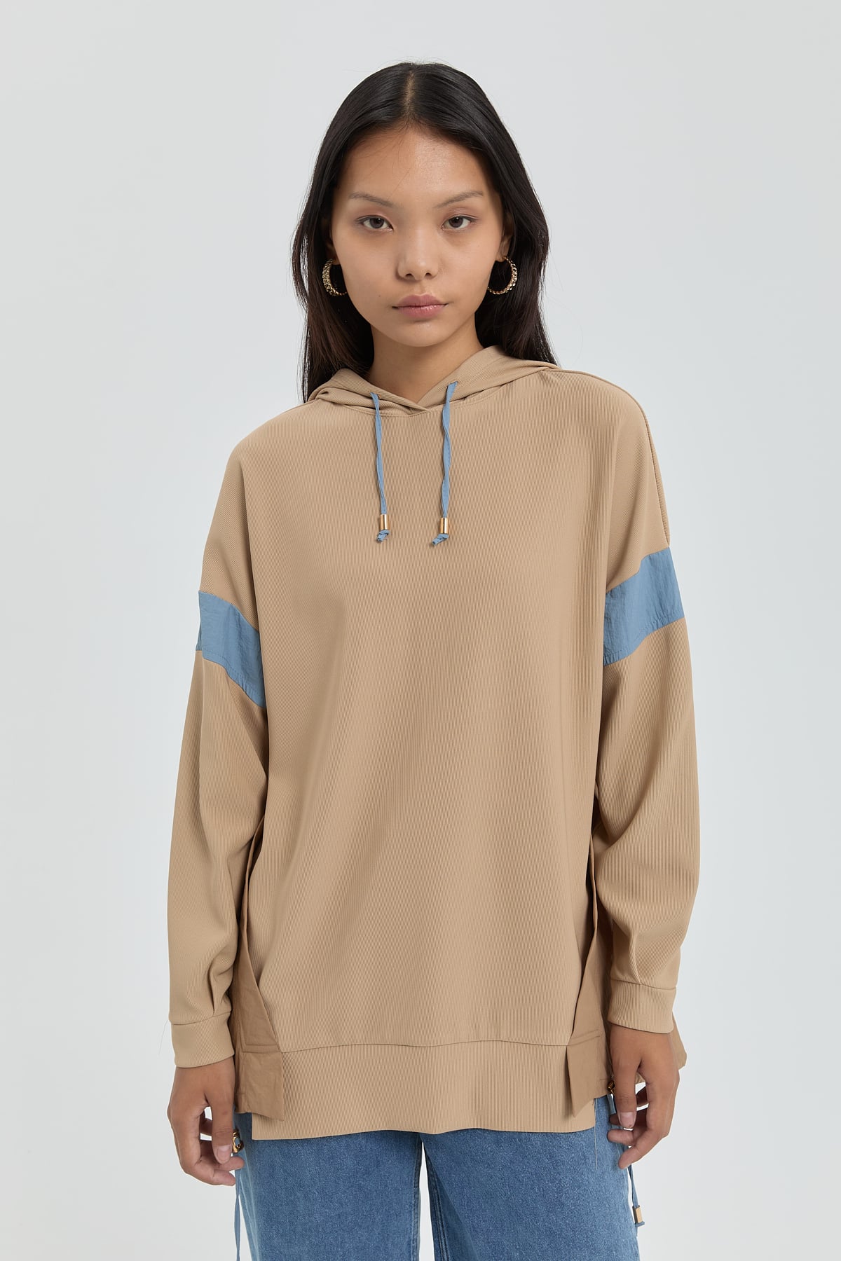 NİHAN Sweat Nihan Garnili Kapşonlu Sweat  Camel_modest