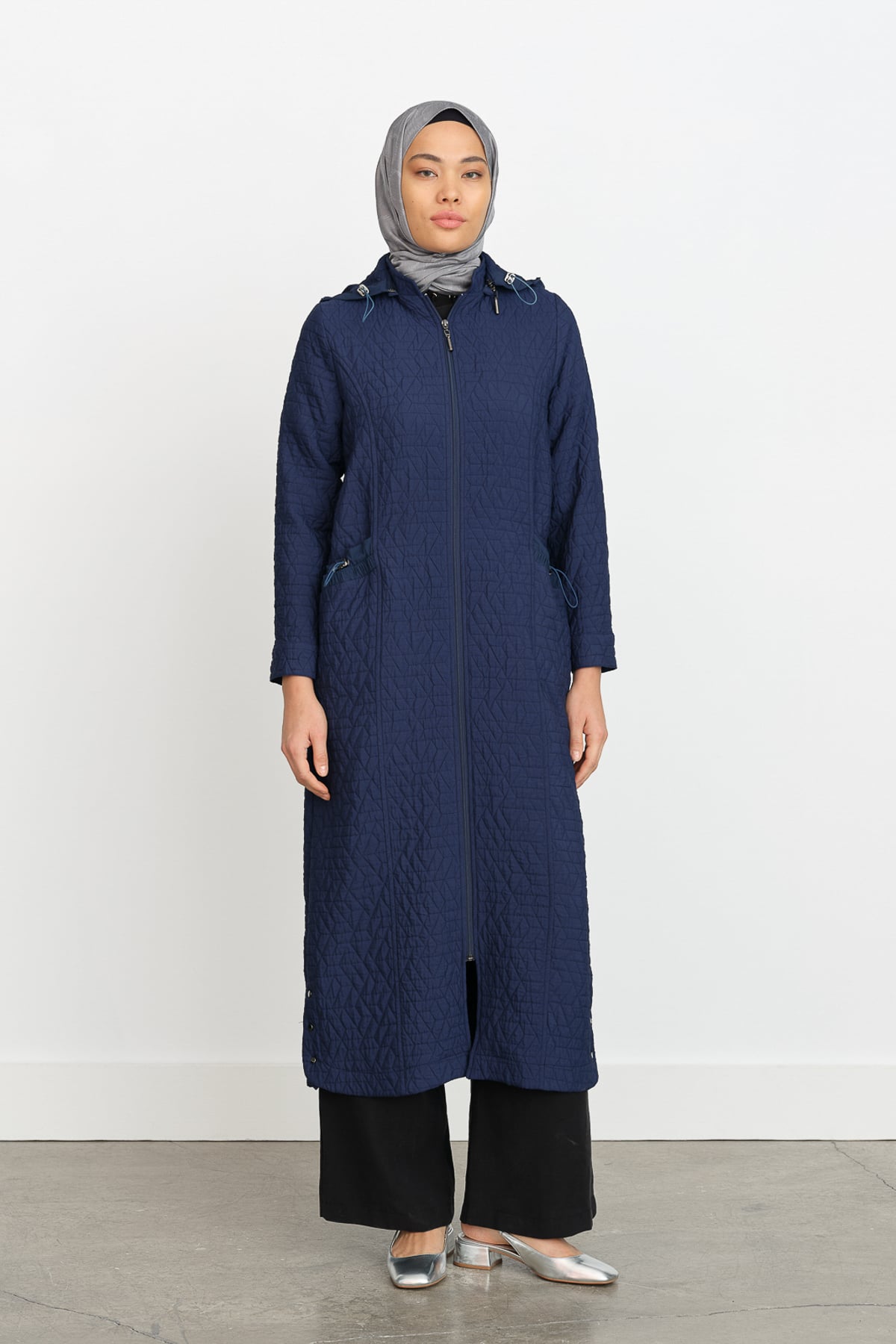 NİHAN Pardesü Nihan İnce Kapitone Cep Detaylı Kap  Lacivert_modest