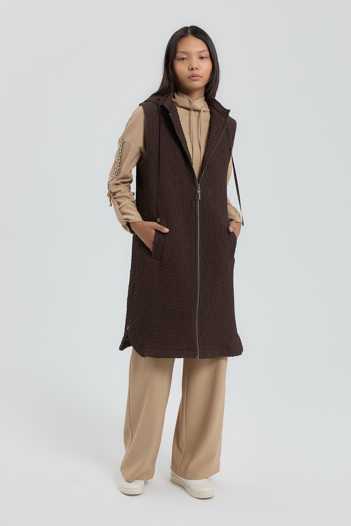 NİHAN Yelek Nihan İnce Kapitone Seyyar Kapşonlu Yelek  Kahve_modest