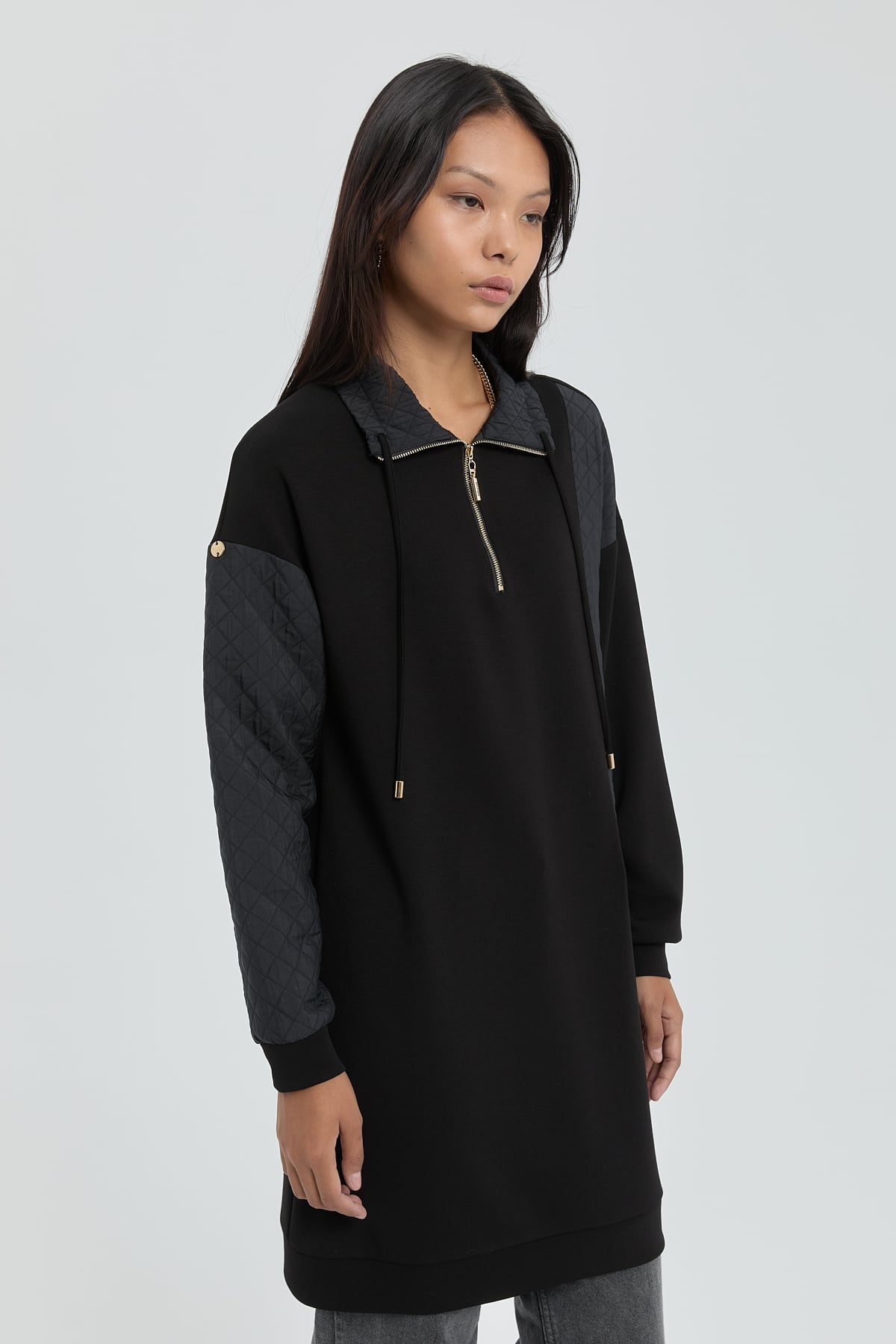 NİHAN Sweat Nihan Kapitone Garnili Sweat  Siyah_modest