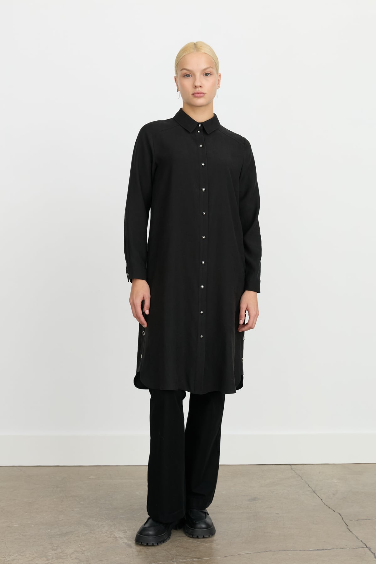 NİHAN Tunik Nihan Kuşgözü Detaylı Tencel Tunik  Siyah_modest