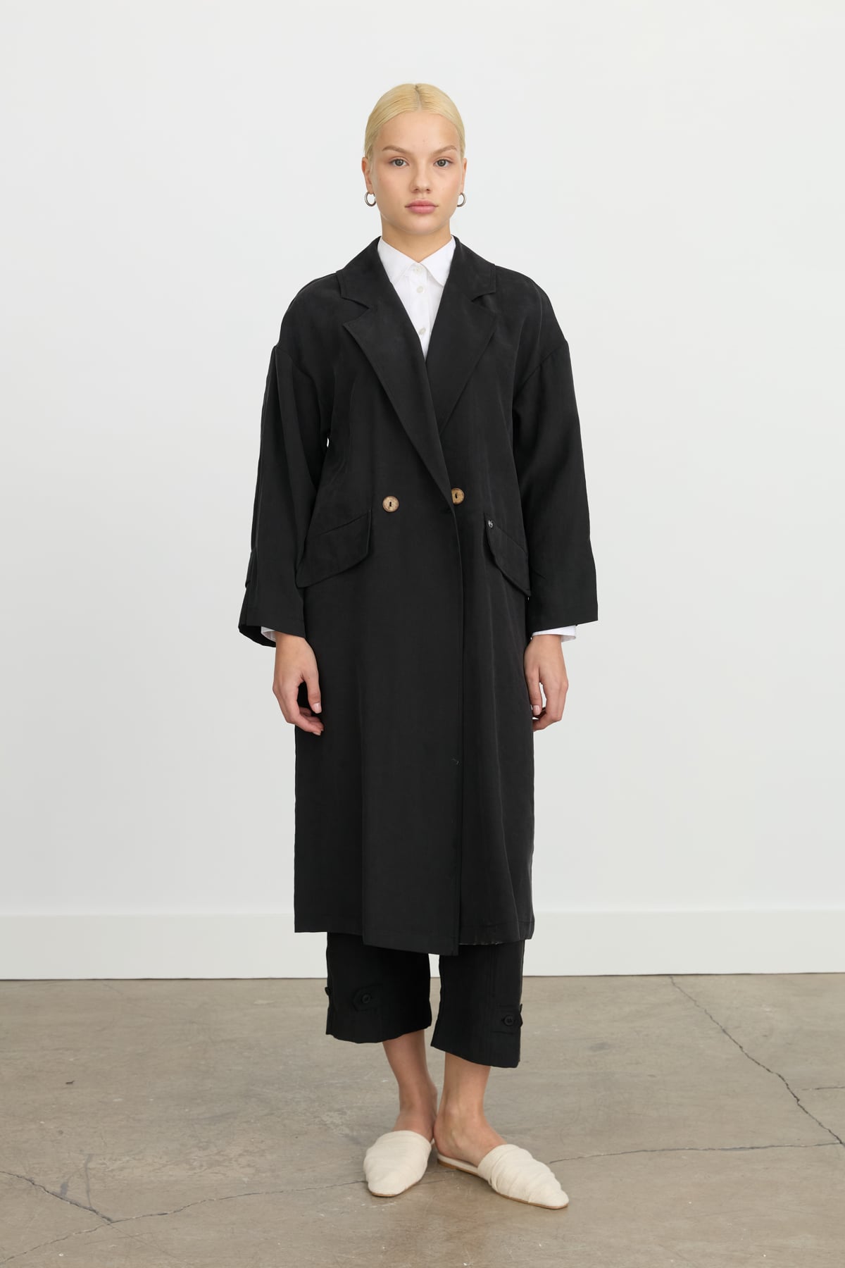 NİHAN Kap Nihan Oversize Tencel Kap  Siyah_modest