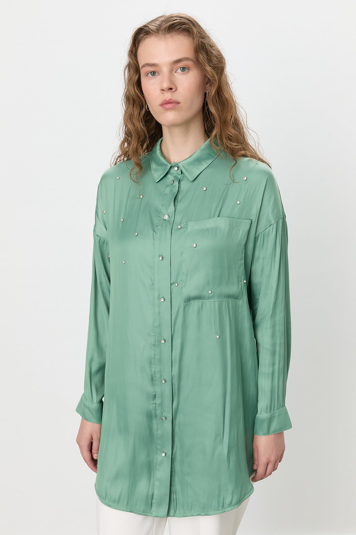 NİHAN Tunik Nihan Parlak Taş Detaylı Tunik  Elma Yeşili_modest