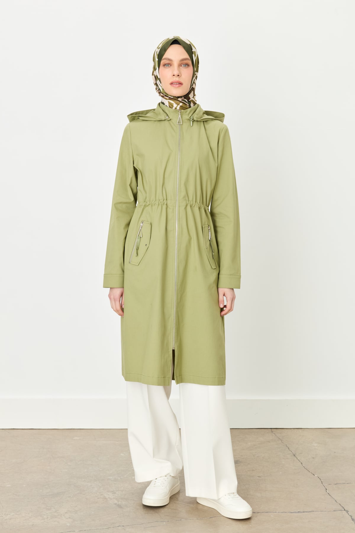 NİHAN Kap Nihan Seyyar Kapşonlu Fermuar Detaylı Kap  Yeşil_modest