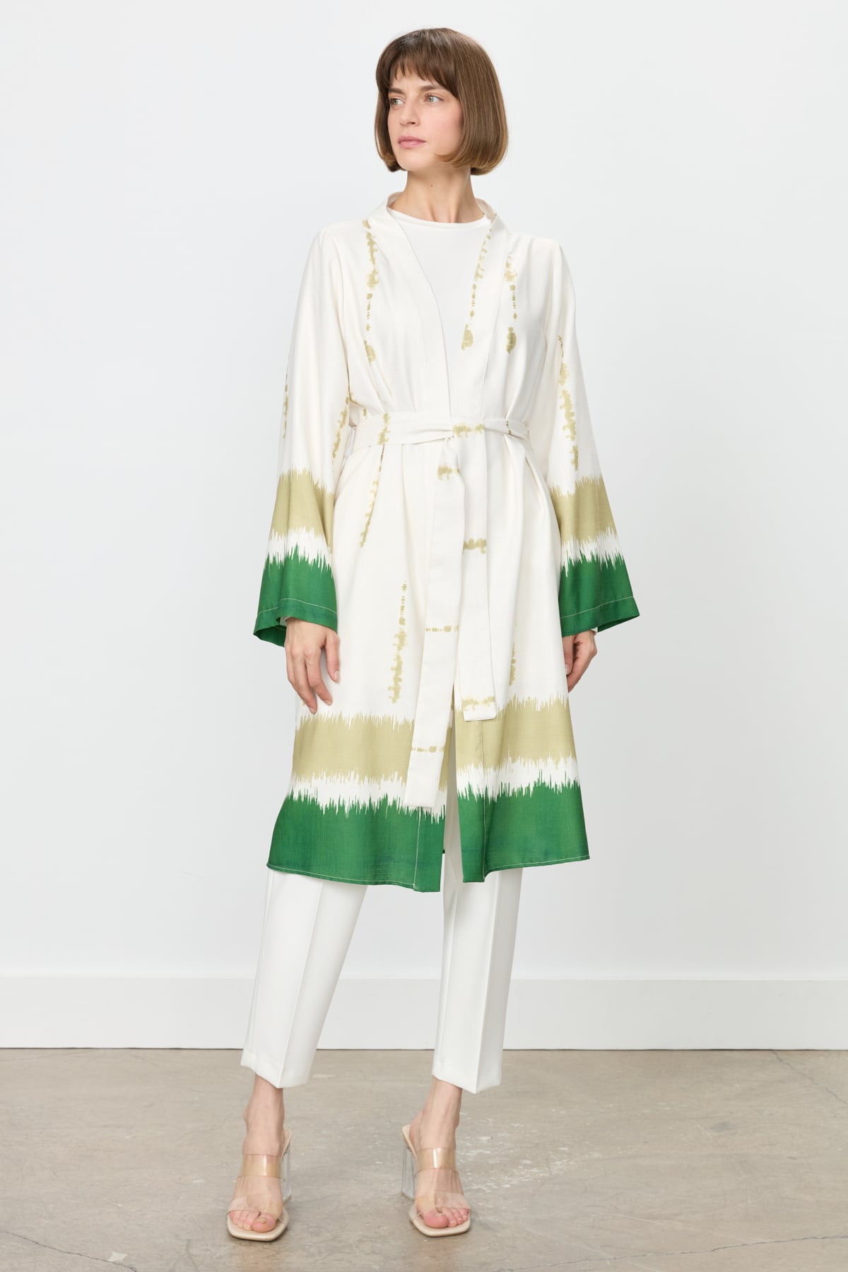 NİHAN Kimono Nihan Yırtmaçlı Kuşaklı Kimono  Yeşil_modest