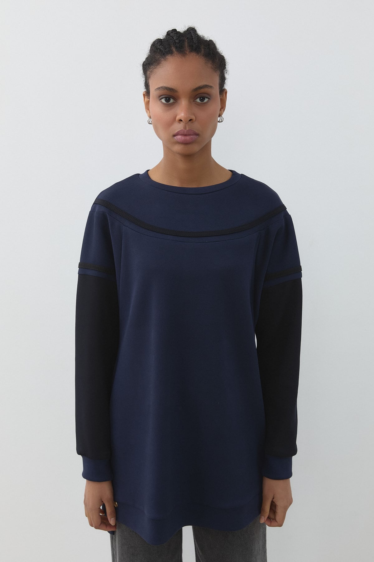 Şerit Detaylı Cupra Süet Sweat  Lacivert