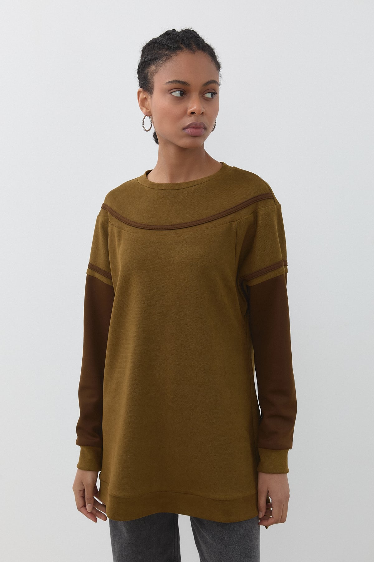 Şerit Detaylı Cupra Süet Sweat  Olive