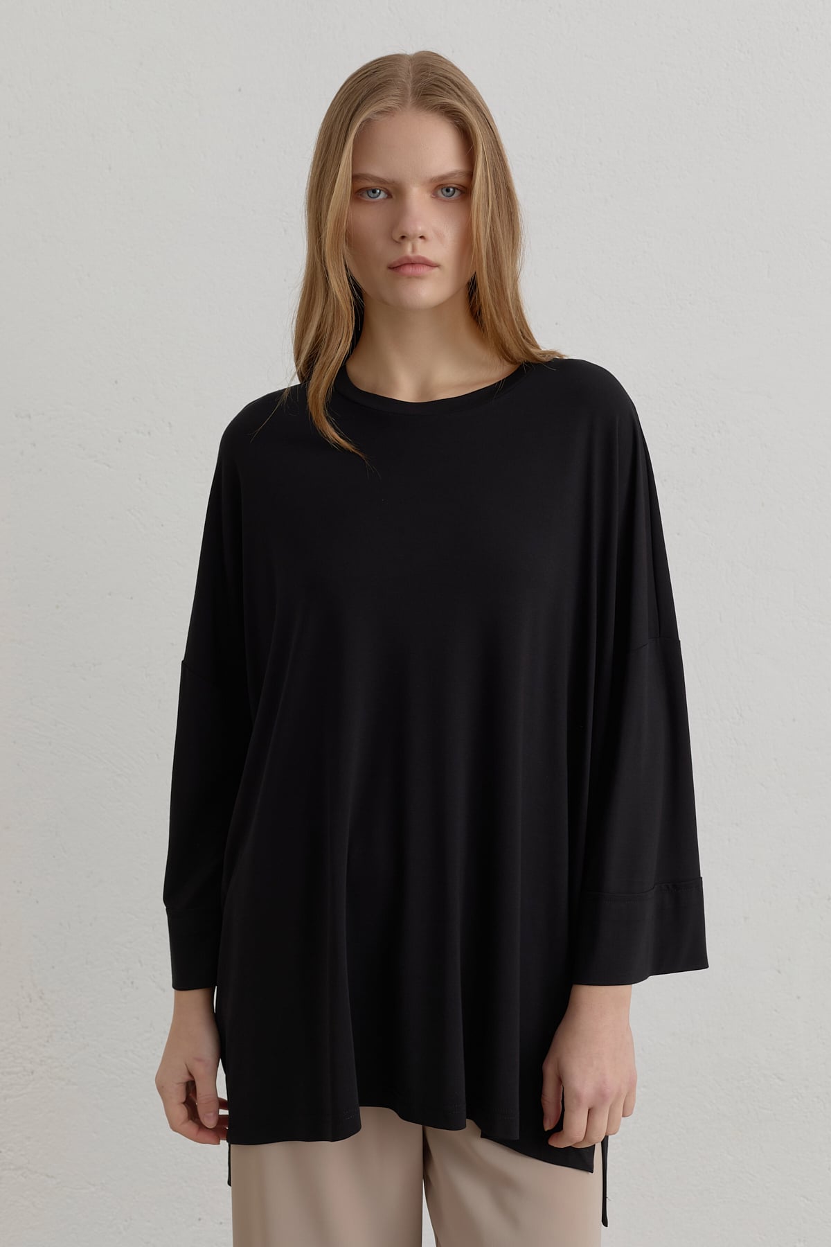 Yanları Yırtmaçlı Oversize Örme Bluz  Siyah