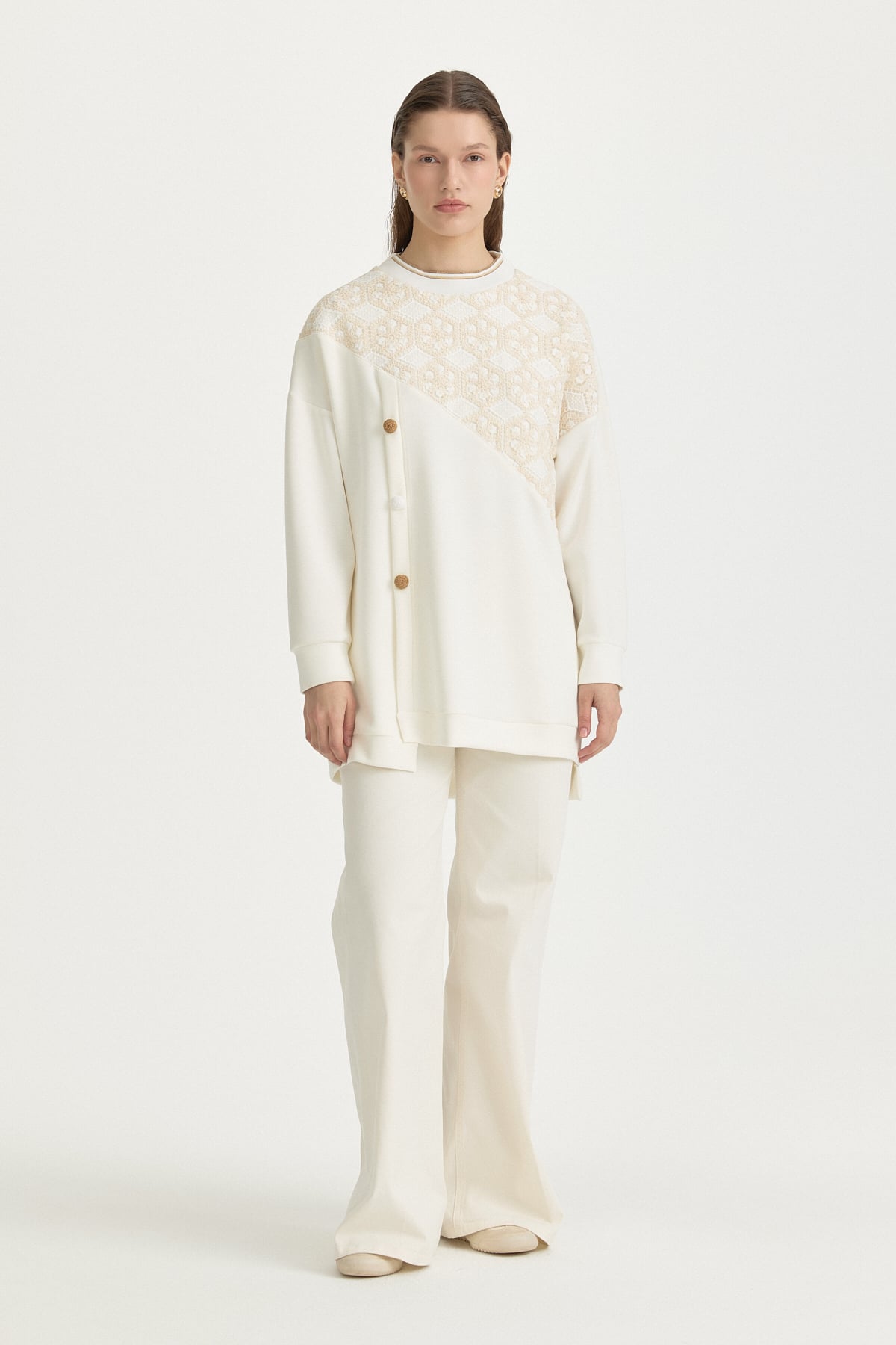 Brode Dantel Detaylı Örme Sweat  Ekru